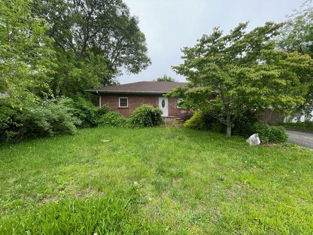 34 Raymond Court, Brookhaven, NY 11741