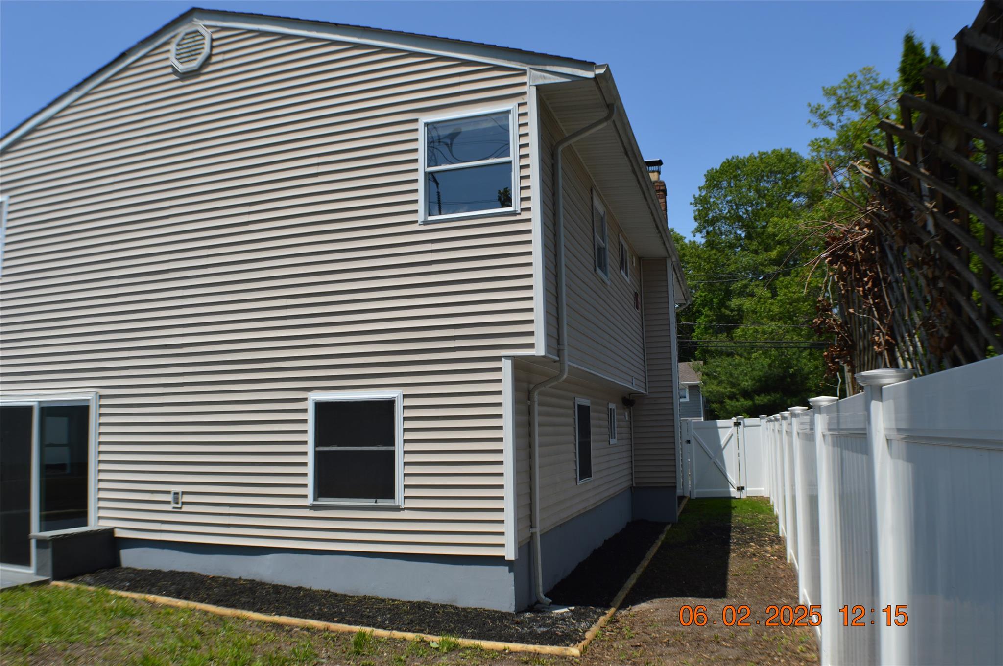 294 Fir Grove Road, Ronkonkoma, NY 11779