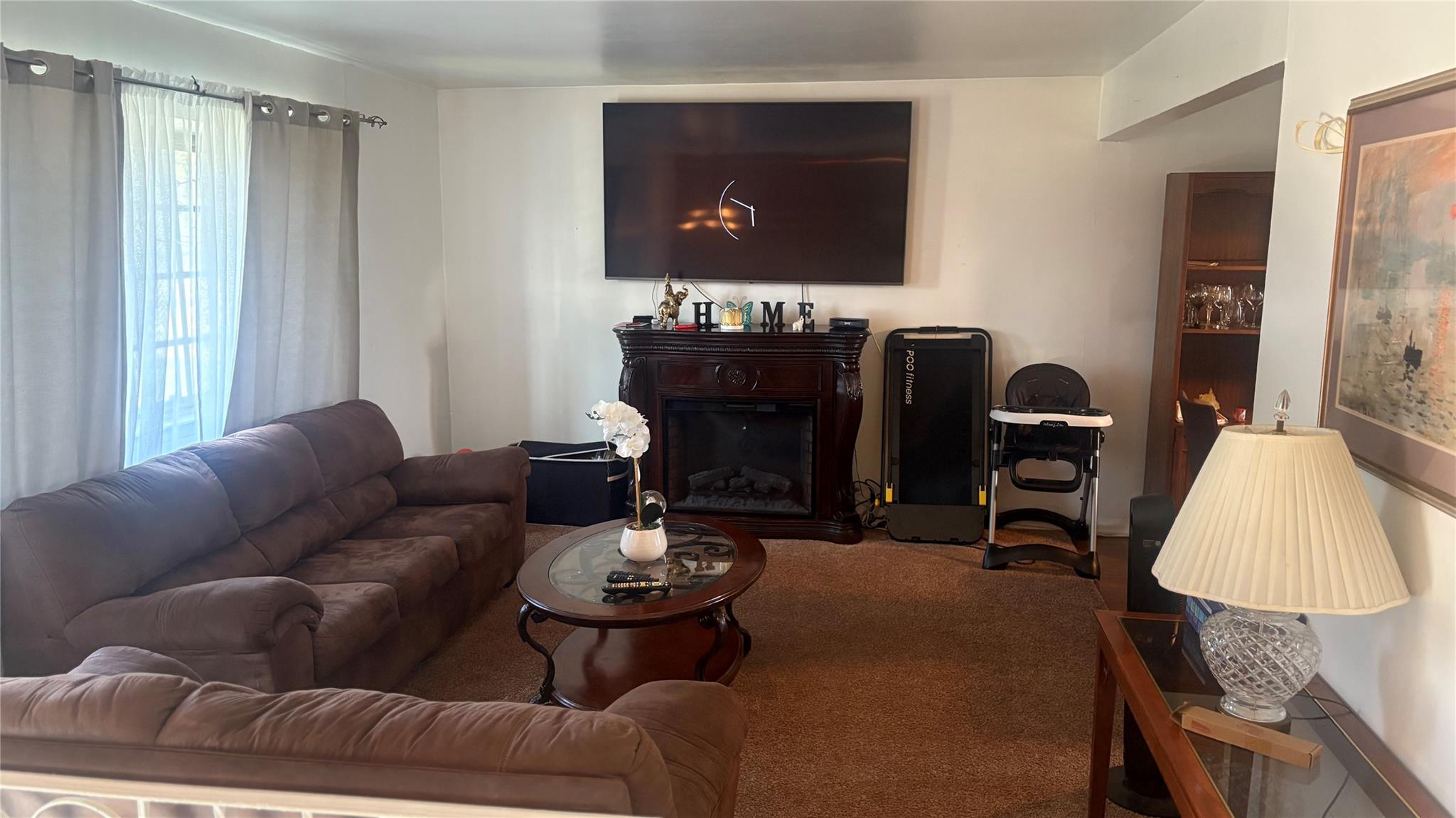 46 Sunburst Drive, Deer Park, NY 11729