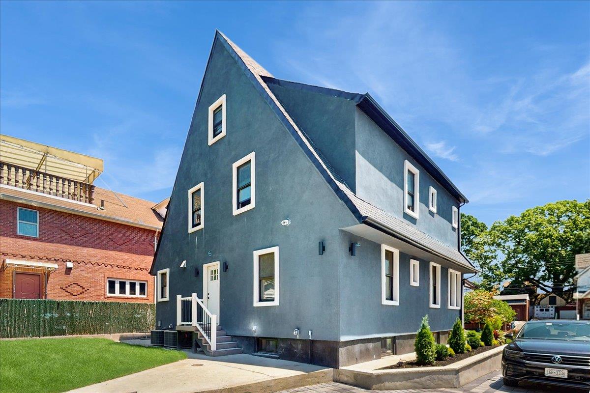 150-11 84th Drive, Jamaica, NY 11432