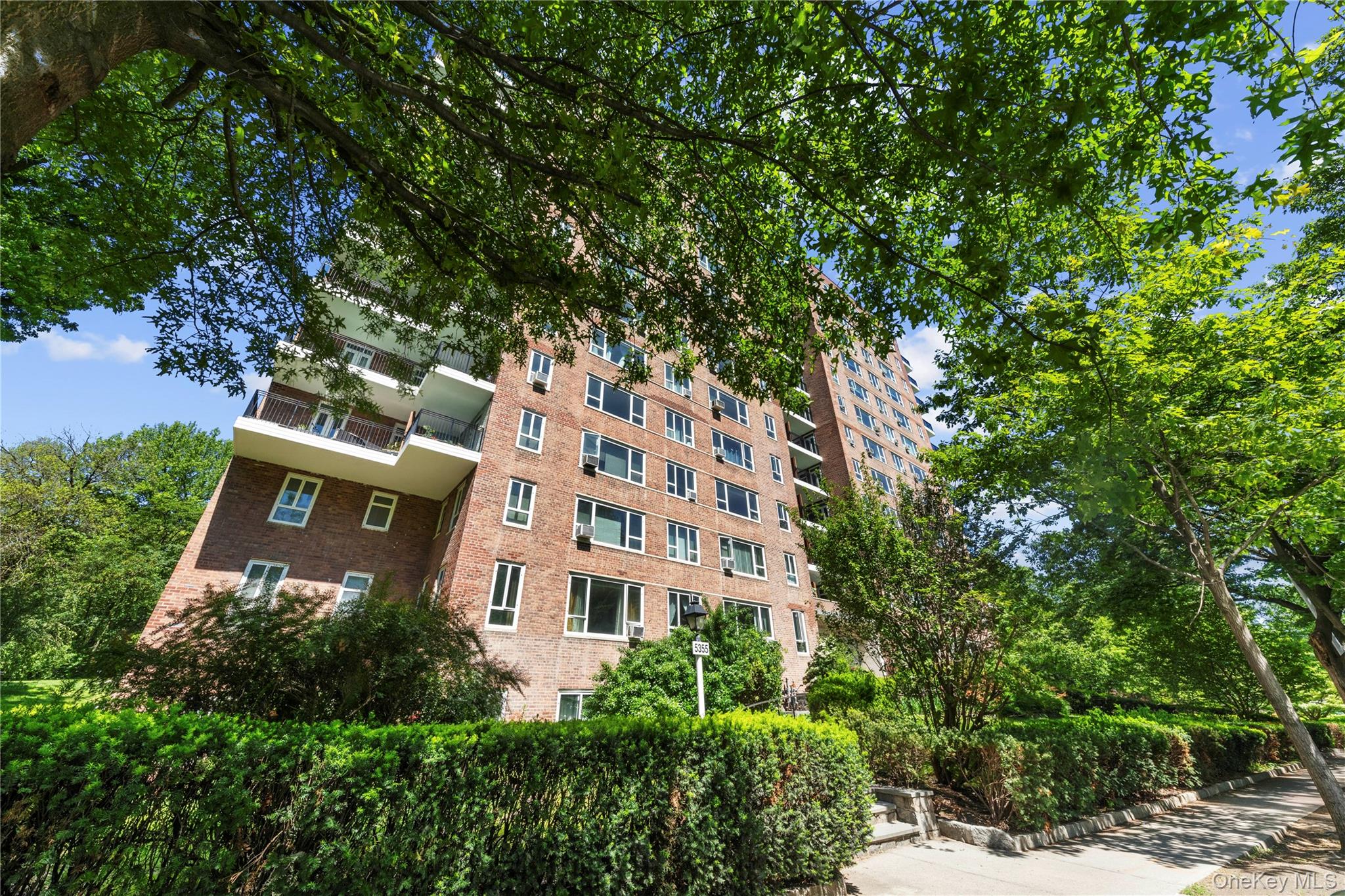 5355 Henry Hudson Parkway W # 4G, Bronx, NY 10471