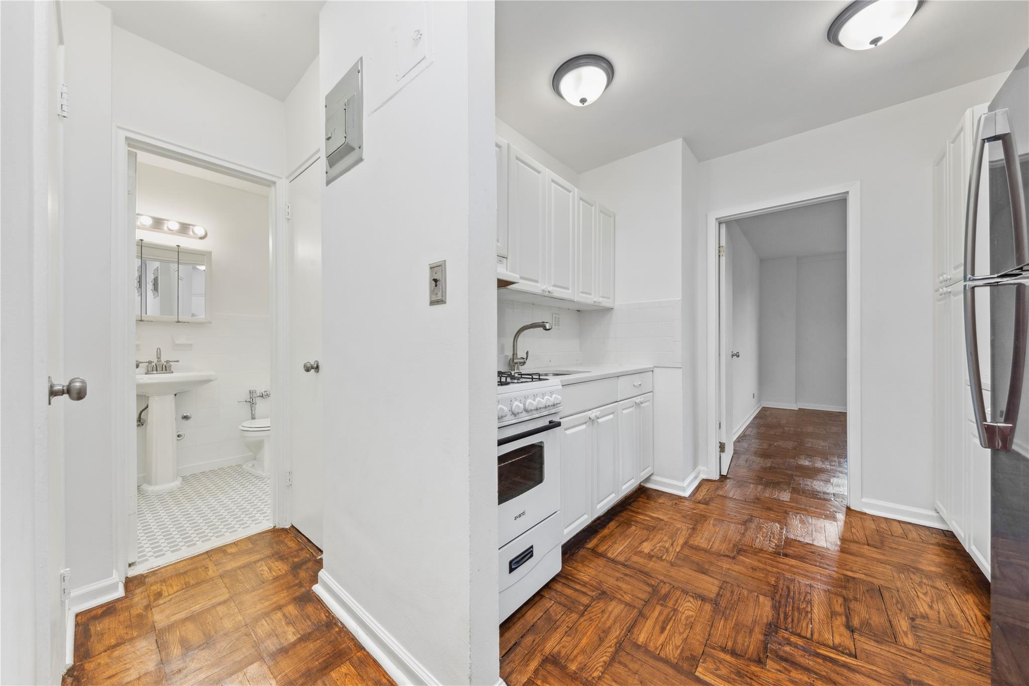 5355 Henry Hudson Parkway W # 4G, Bronx, NY 10471