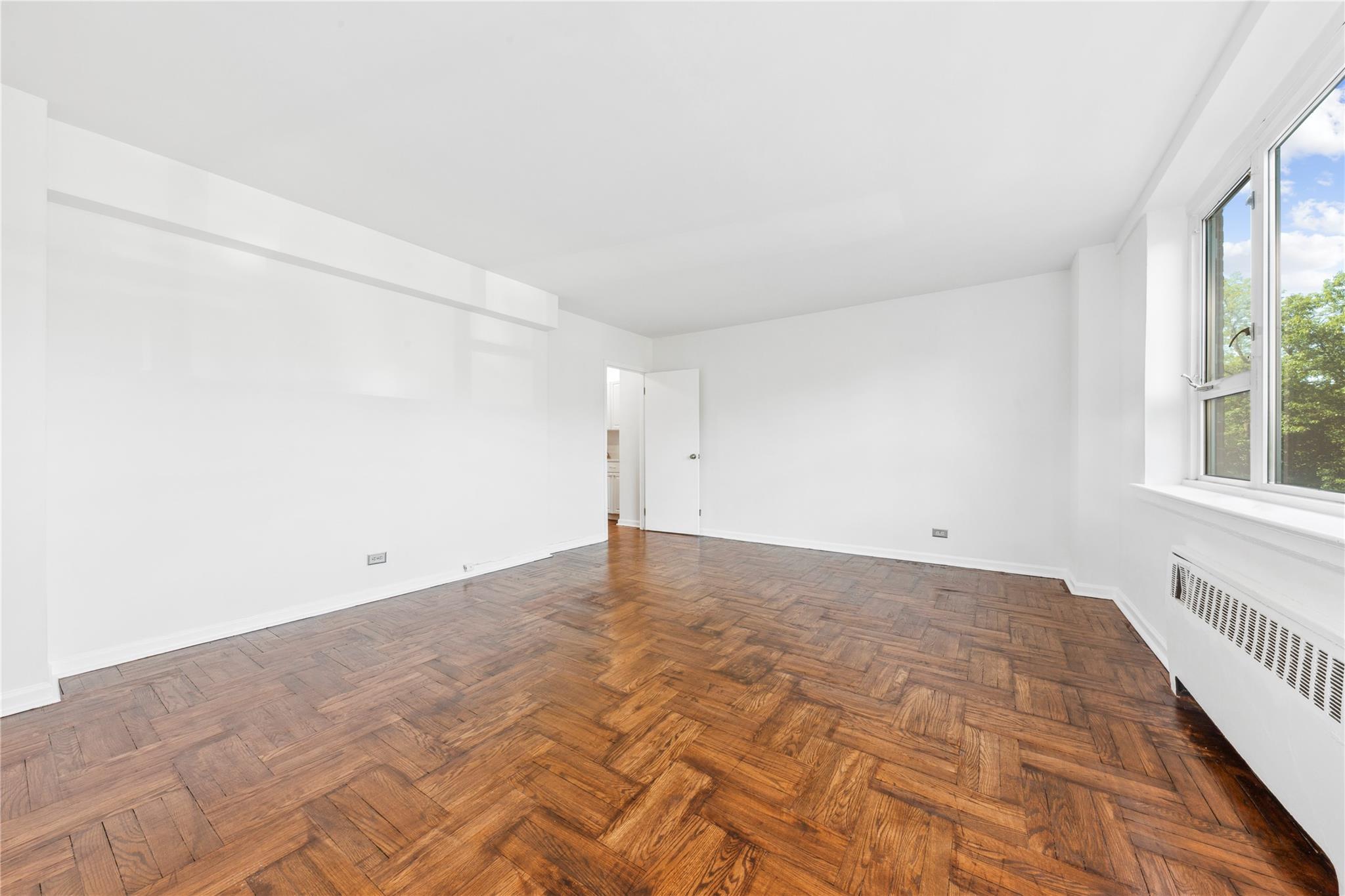 5355 Henry Hudson Parkway W # 4G, Bronx, NY 10471