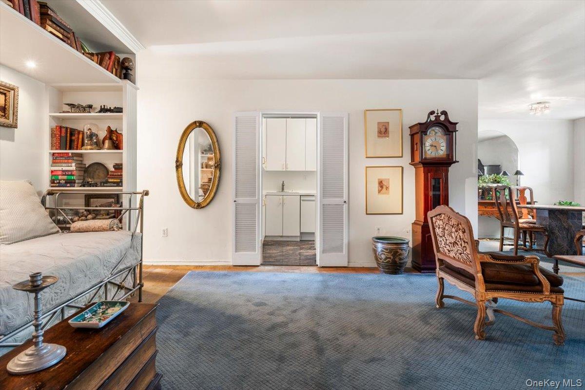 177 E Hartsdale Avenue # 2Y, Hartsdale, NY 10530