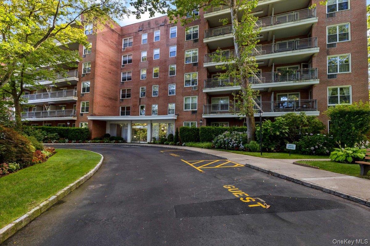 177 E Hartsdale Avenue # 2Y, Hartsdale, NY 10530