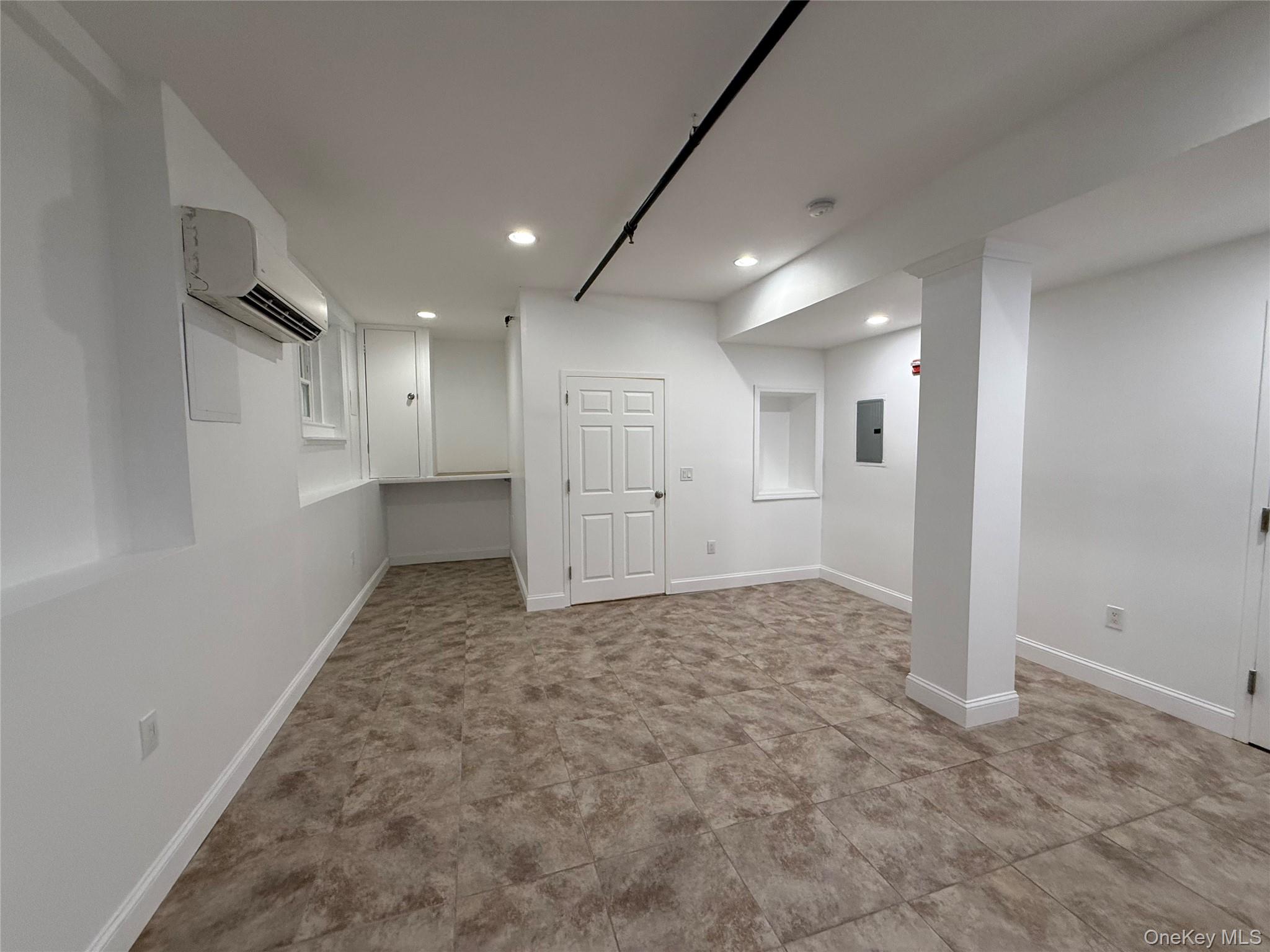 94 4th Avenue, Bay Shore, NY 11706