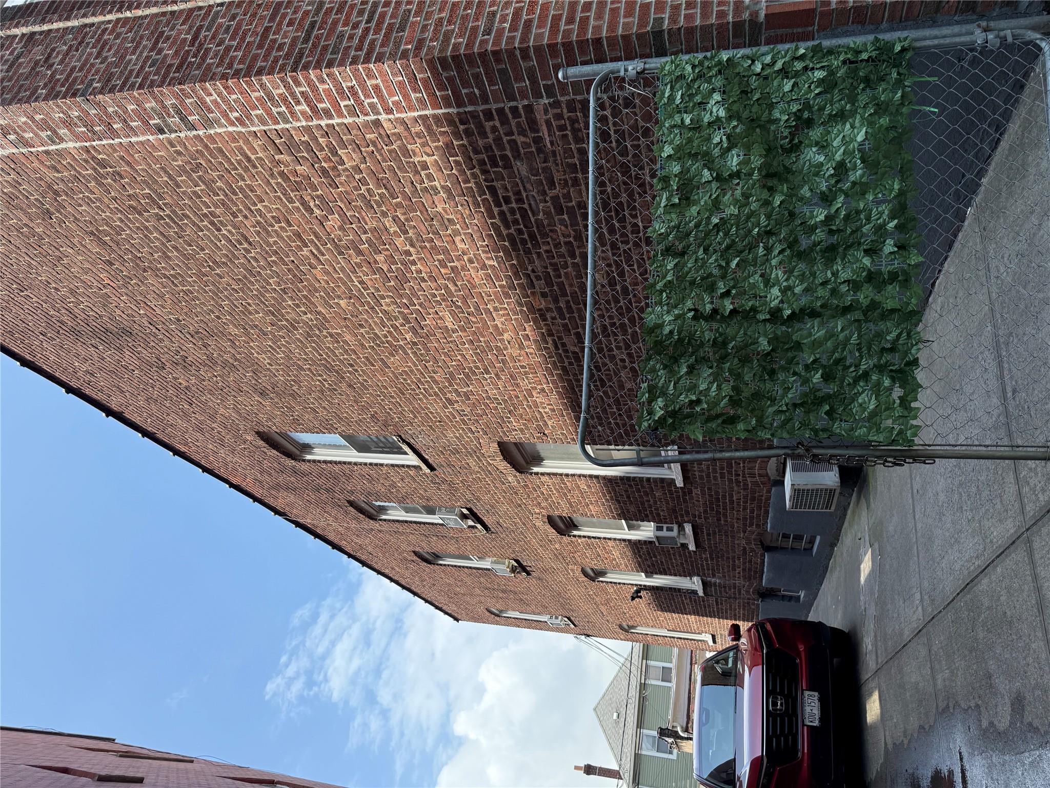 35-46 92 St Street, Jackson Heights, NY 11372