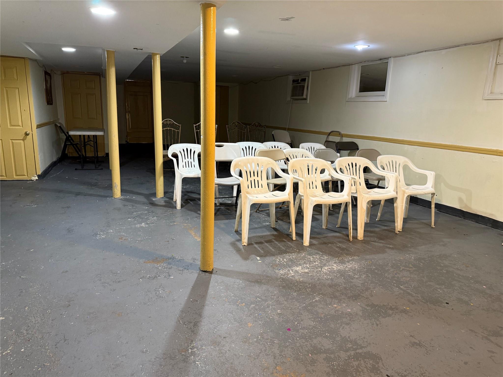 35-46 92 St Street, Jackson Heights, NY 11372