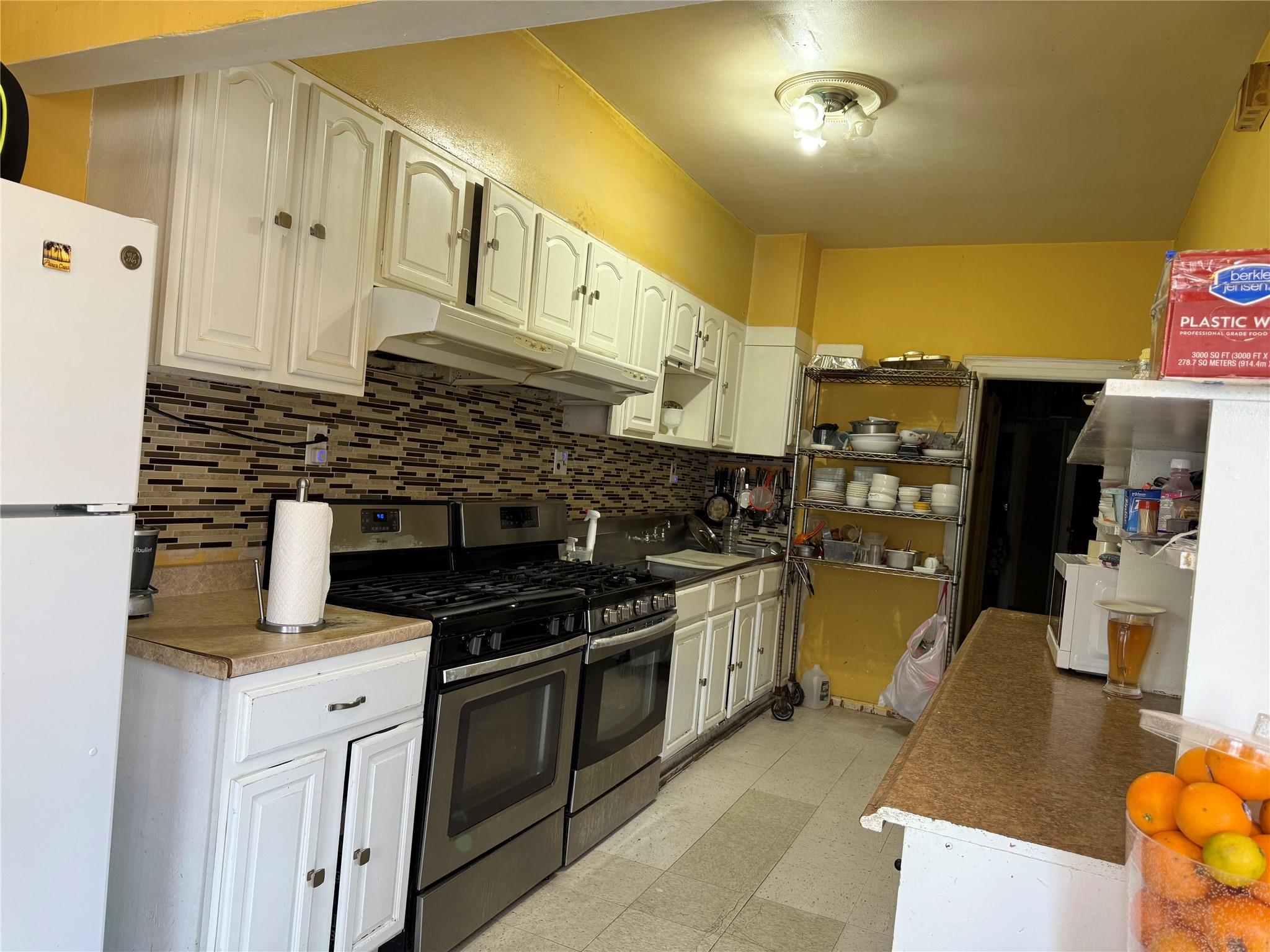 35-46 92 St Street, Jackson Heights, NY 11372