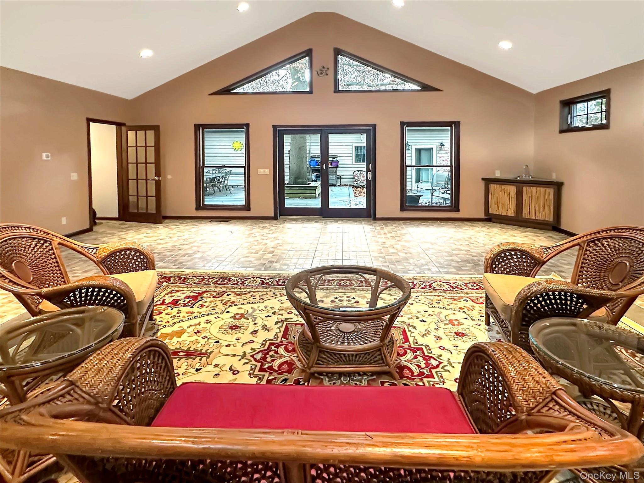 204 Moore Road, Germantown, NY 12526