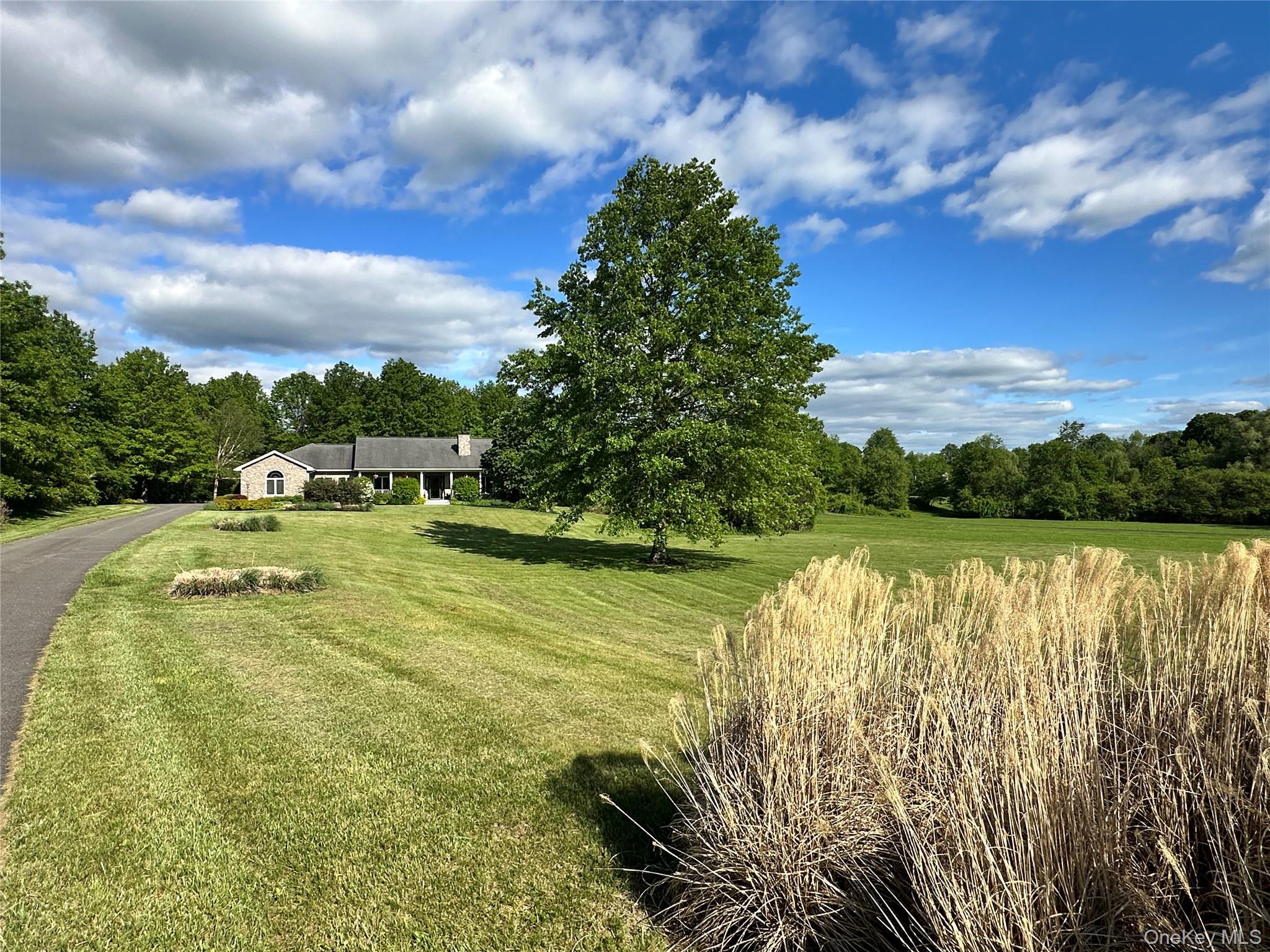 204 Moore Road, Germantown, NY 12526