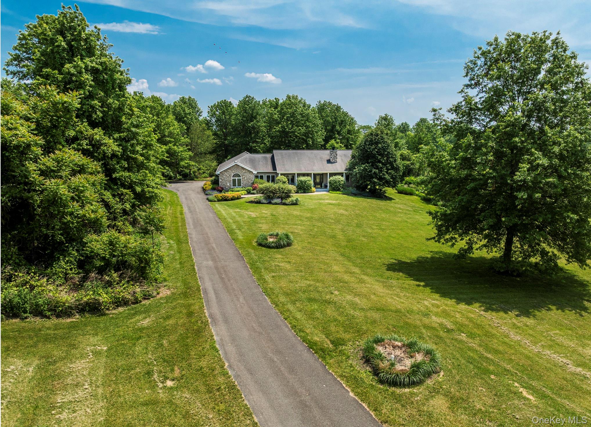 204 Moore Road, Germantown, NY 12526