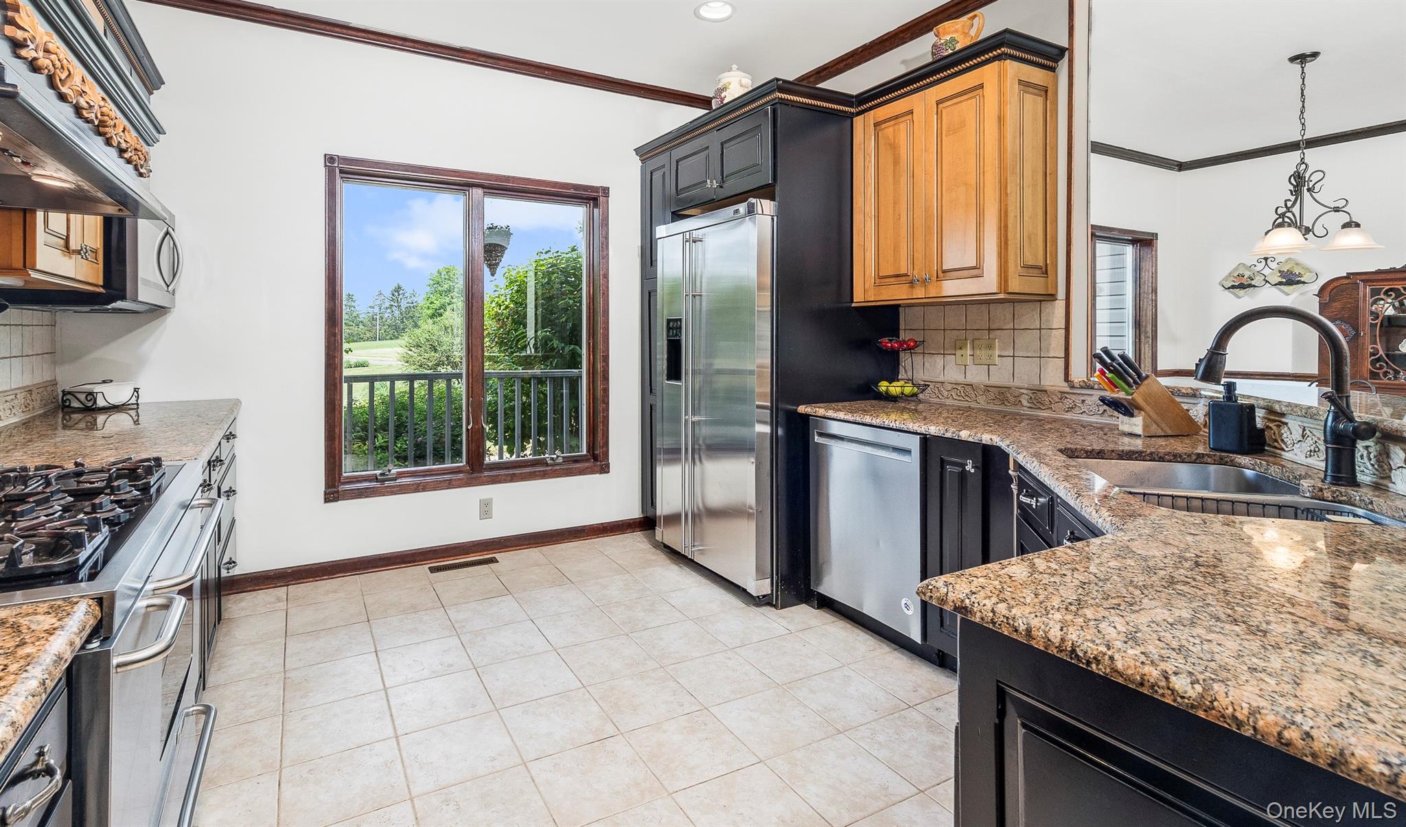 204 Moore Road, Germantown, NY 12526