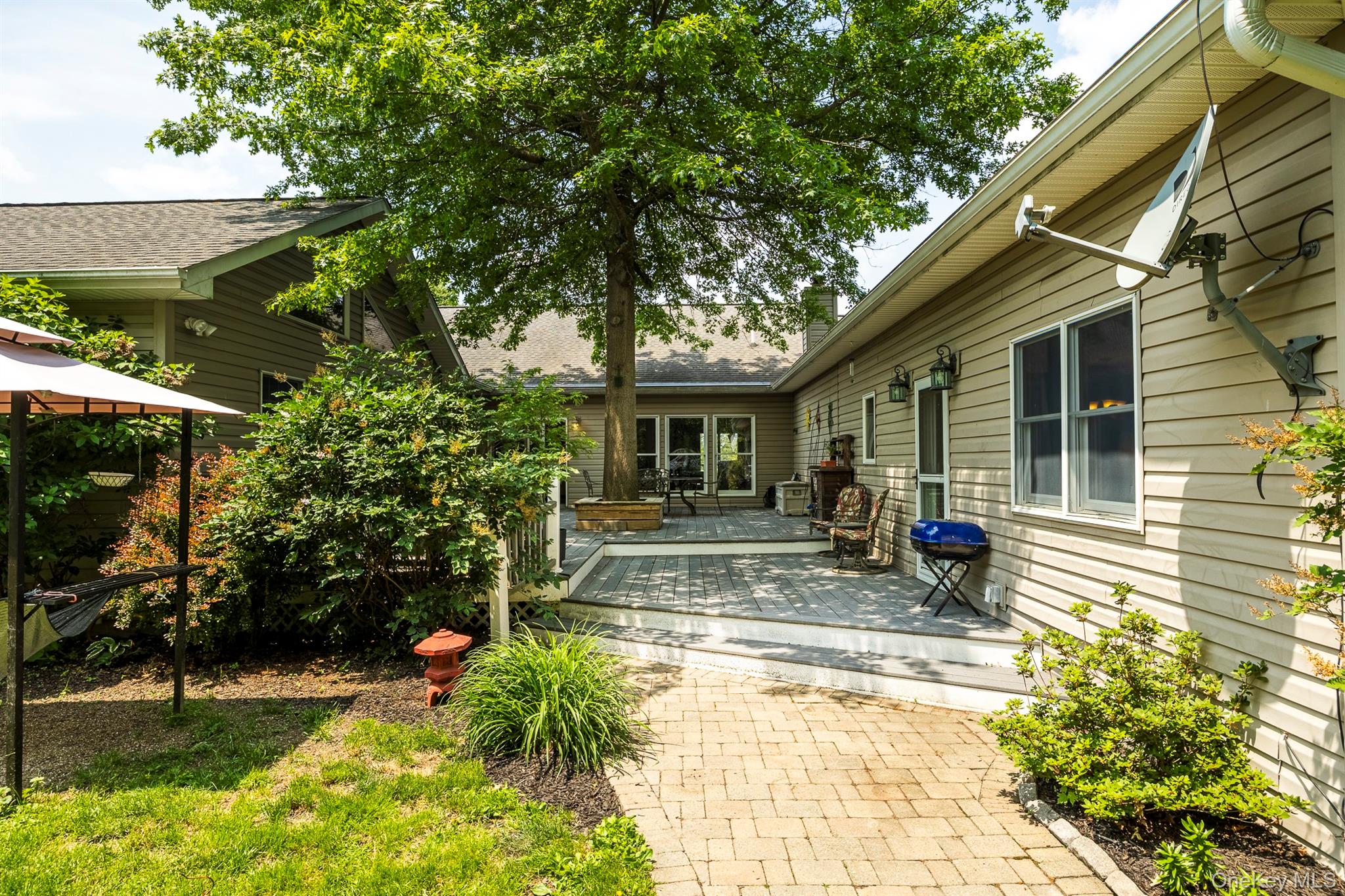 204 Moore Road, Germantown, NY 12526