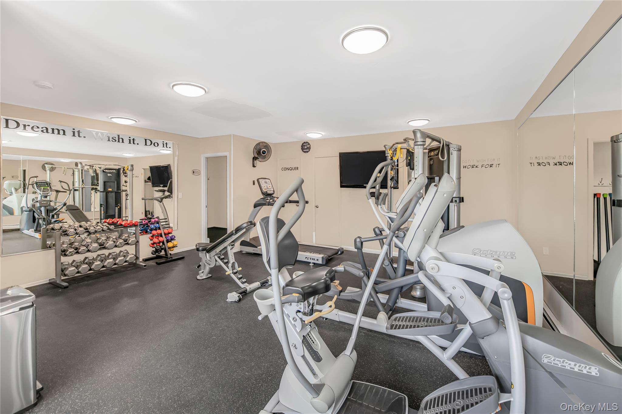 608 Kemeys Cove # 6-08, Briarcliff Manor, NY 10562