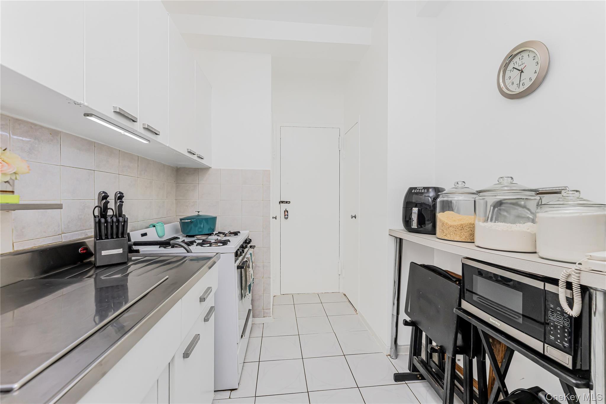 2 Fordham Hill Oval # 2F, Bronx, NY 10468