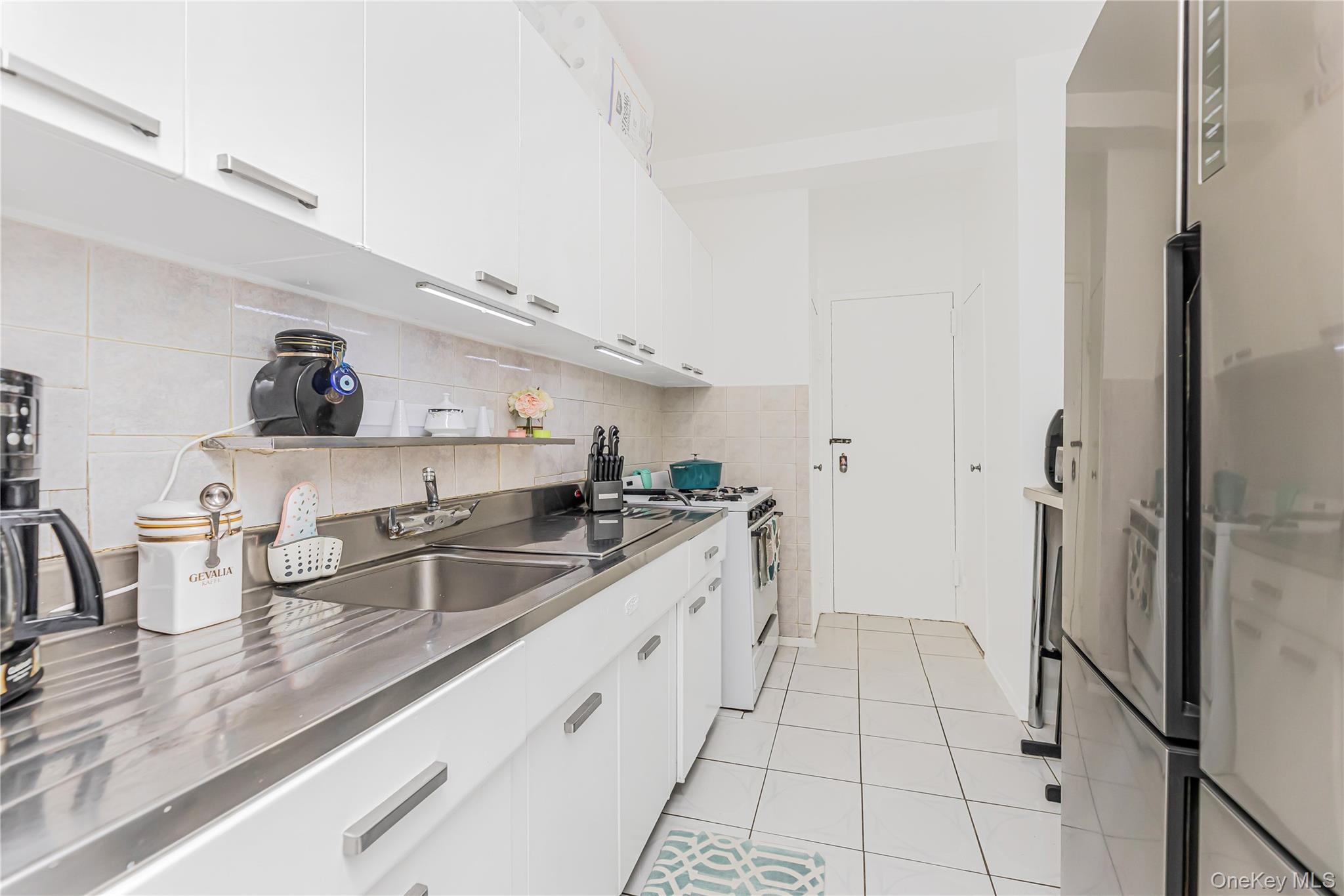 2 Fordham Hill Oval # 2F, Bronx, NY 10468