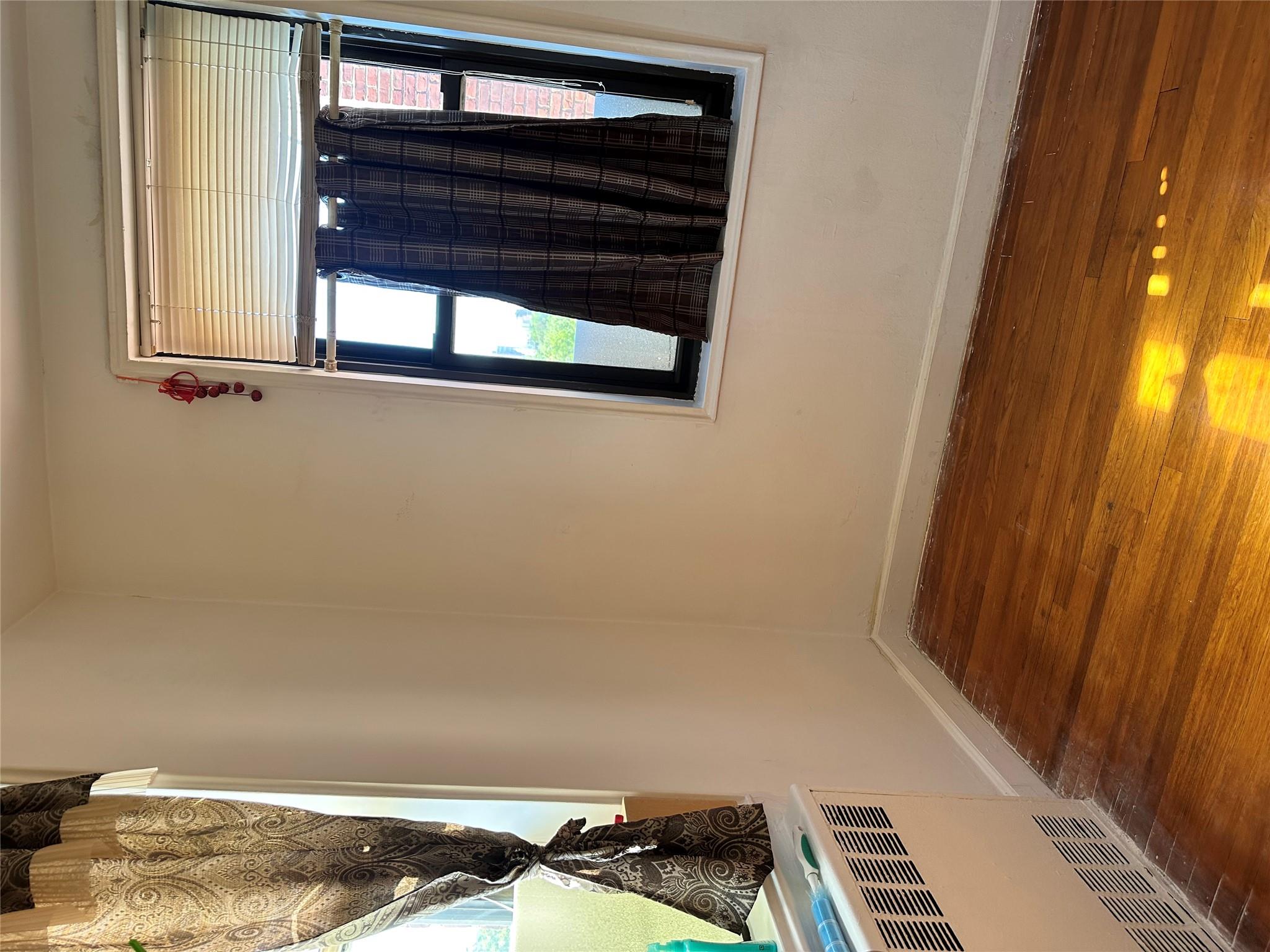 150-11 72 Road # 6A, Flushing, NY 11367