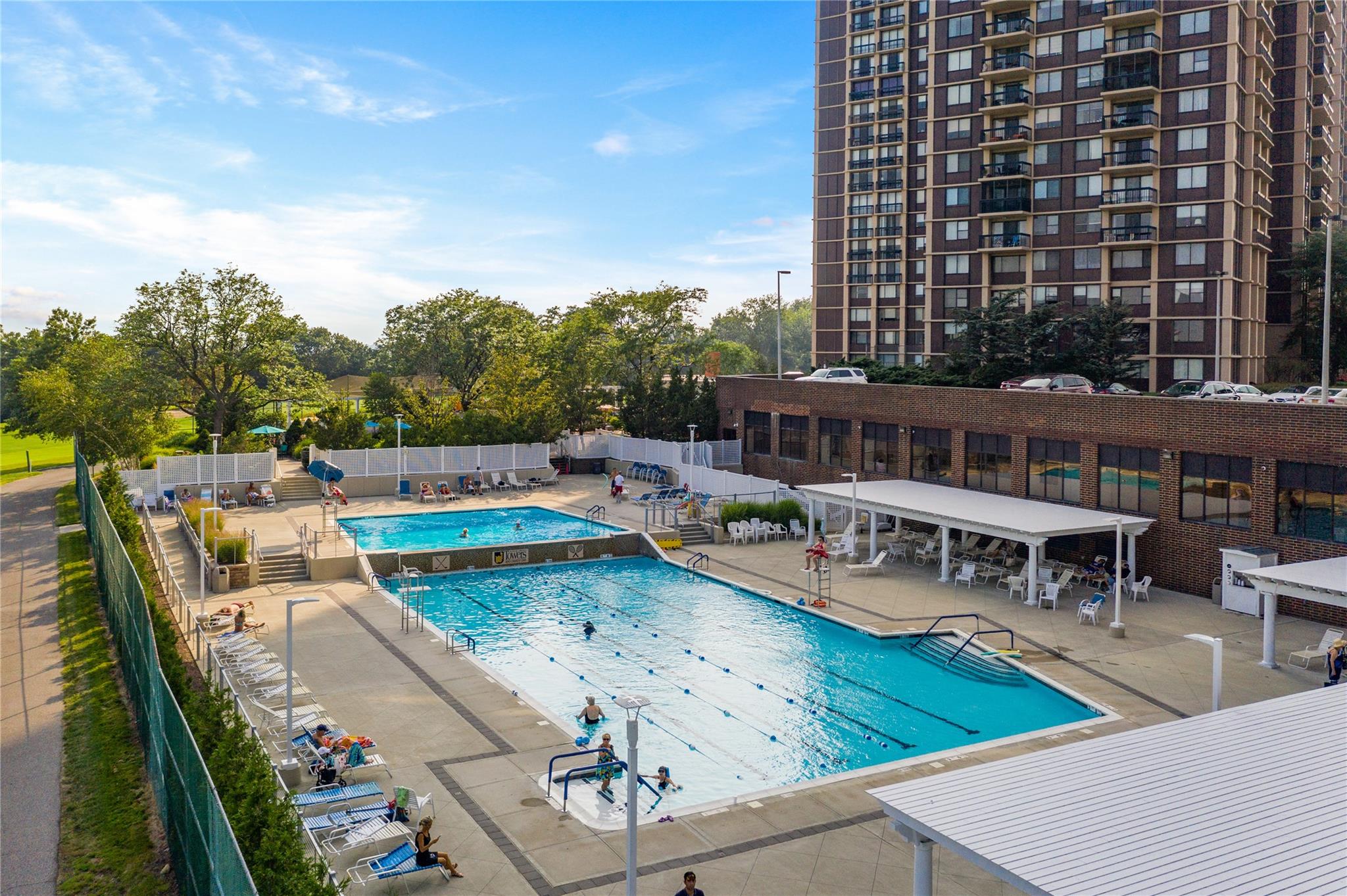 26910 Grand Central Parkway # 11L, Floral Park, NY 11005