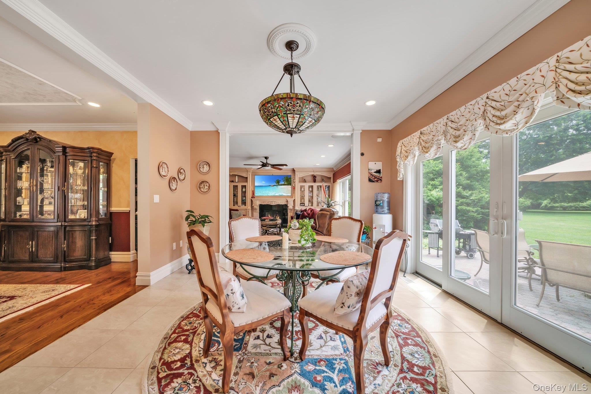 13 Locust Lane, Upper Brookville, NY 11545