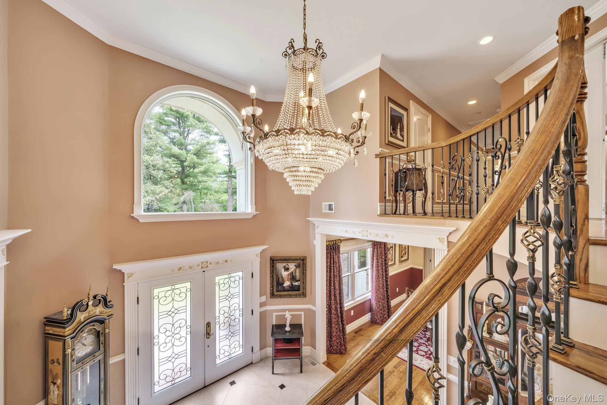 13 Locust Lane, Upper Brookville, NY 11545