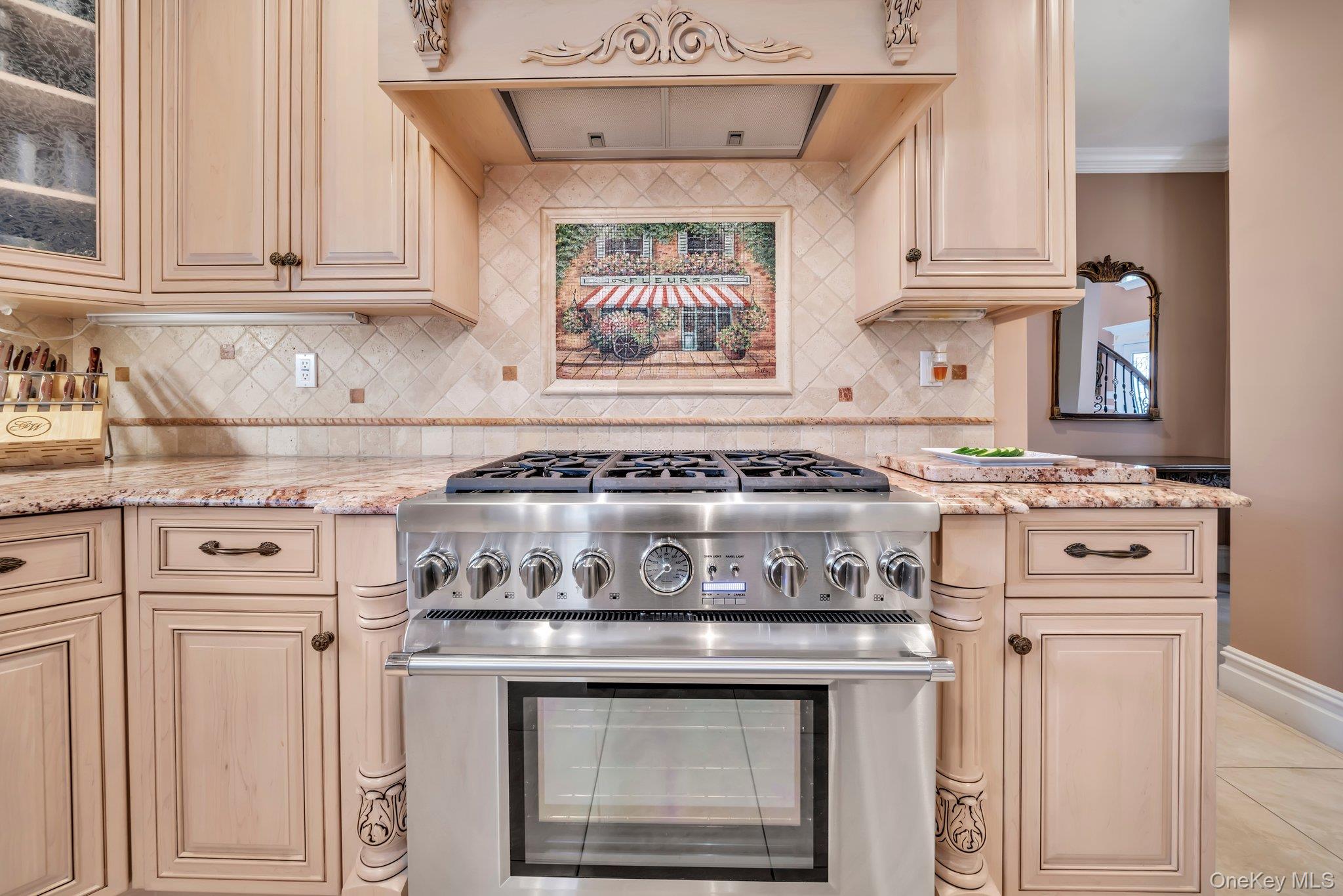 13 Locust Lane, Upper Brookville, NY 11545