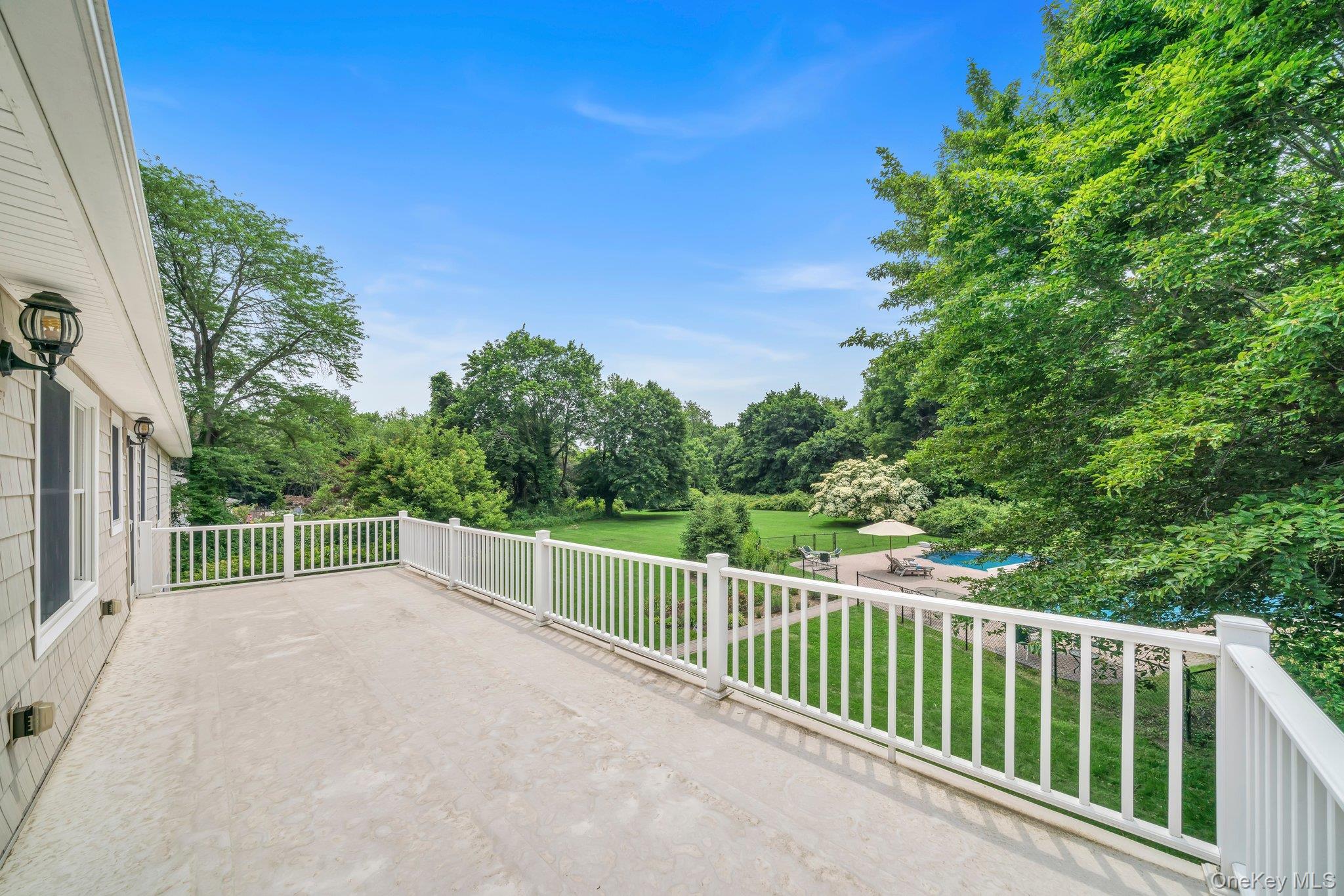 13 Locust Lane, Upper Brookville, NY 11545