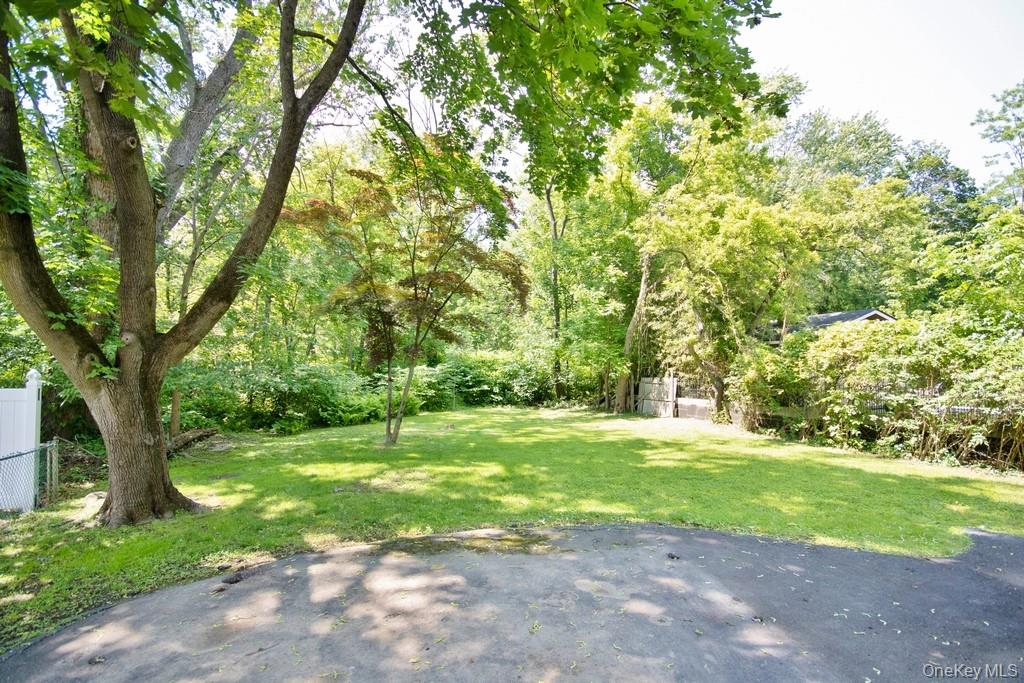 12 Babbitt Court, Elmsford, NY 10523