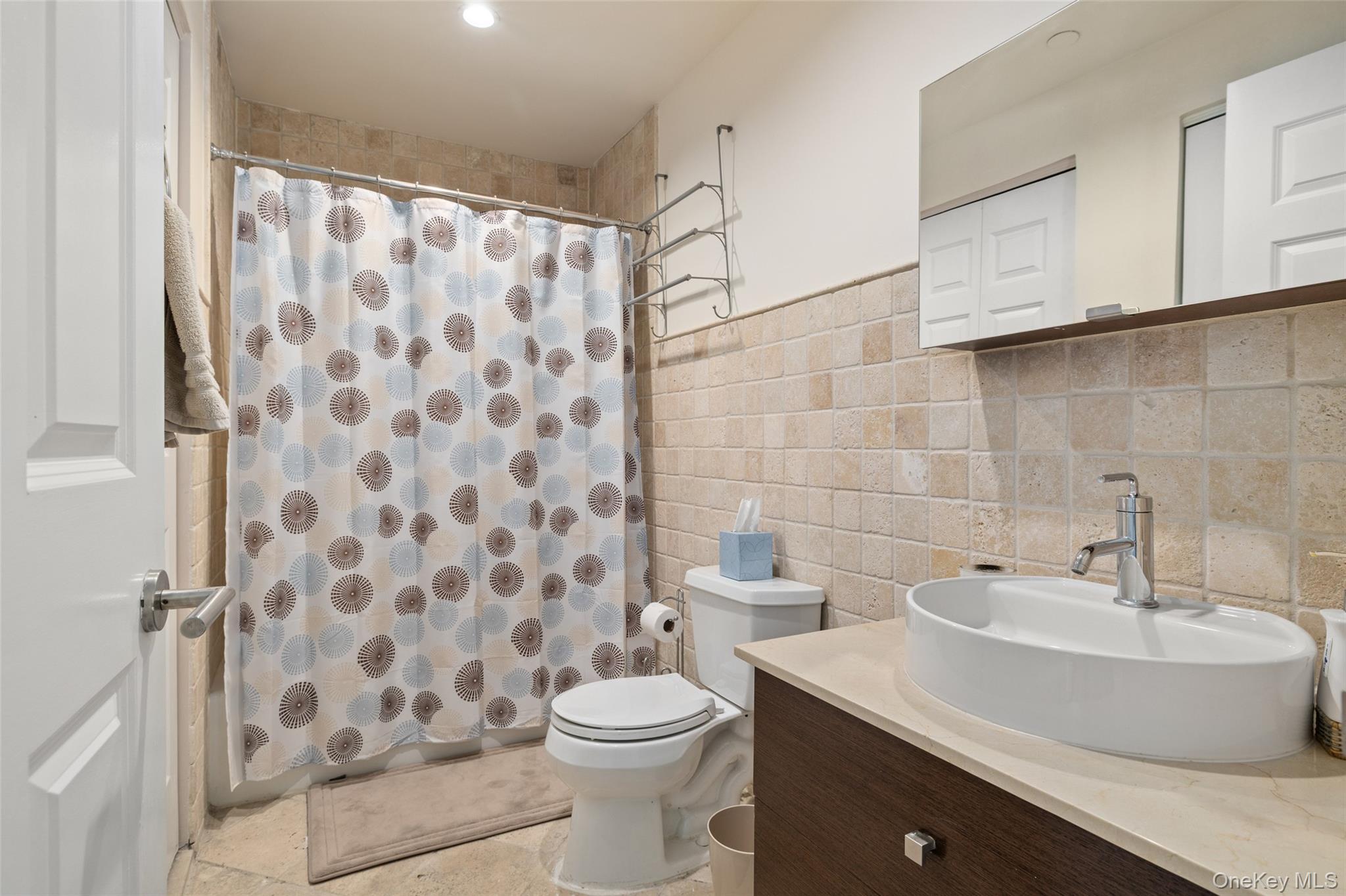 260 W Broadway # 2G, Long Beach, NY 11561