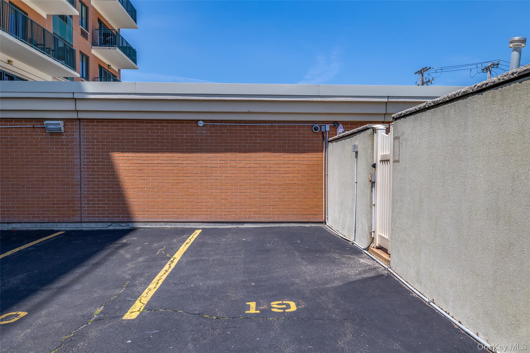 260 W Broadway # 2G, Long Beach, NY 11561