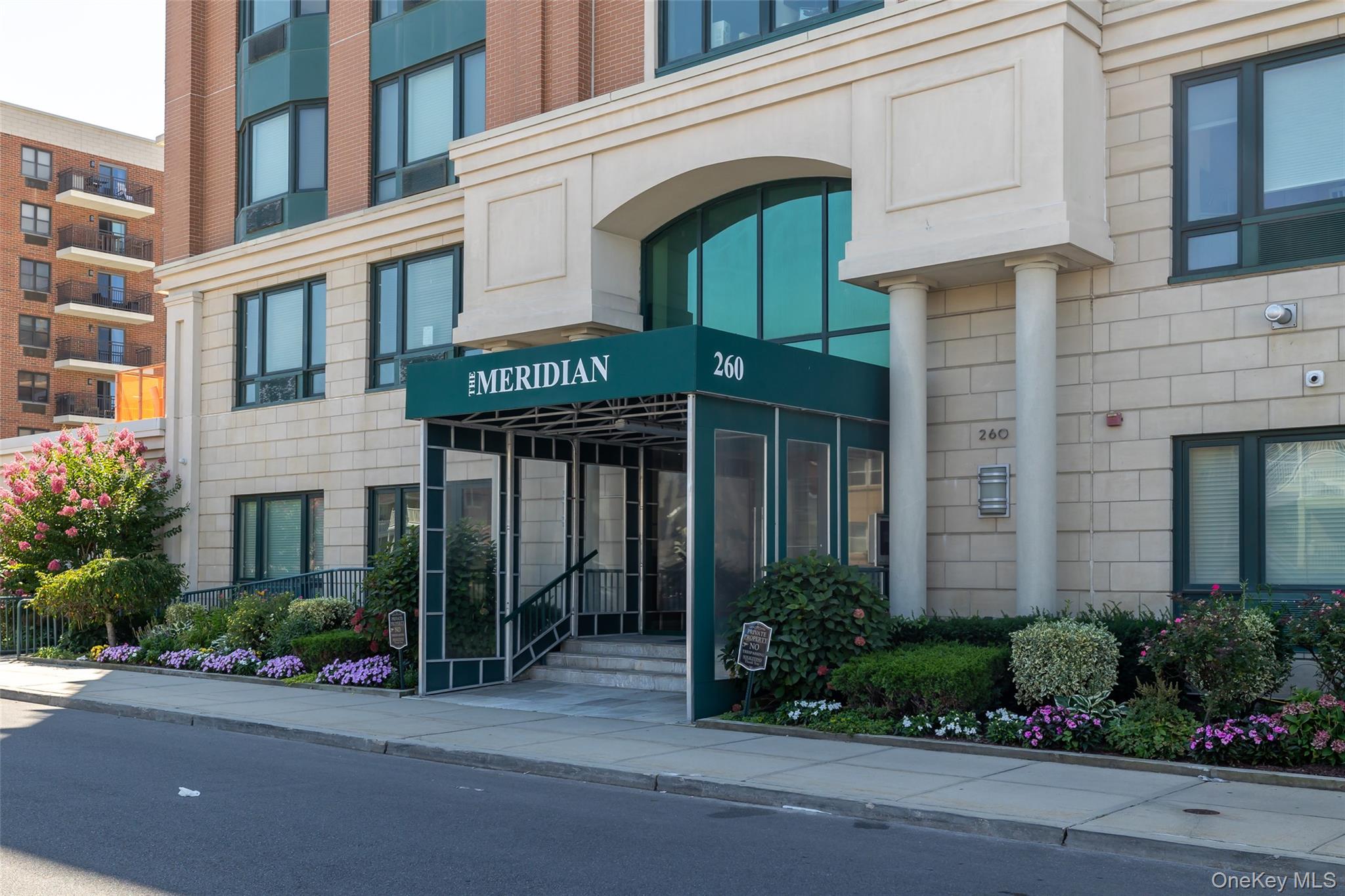 260 W Broadway # 2G, Long Beach, NY 11561