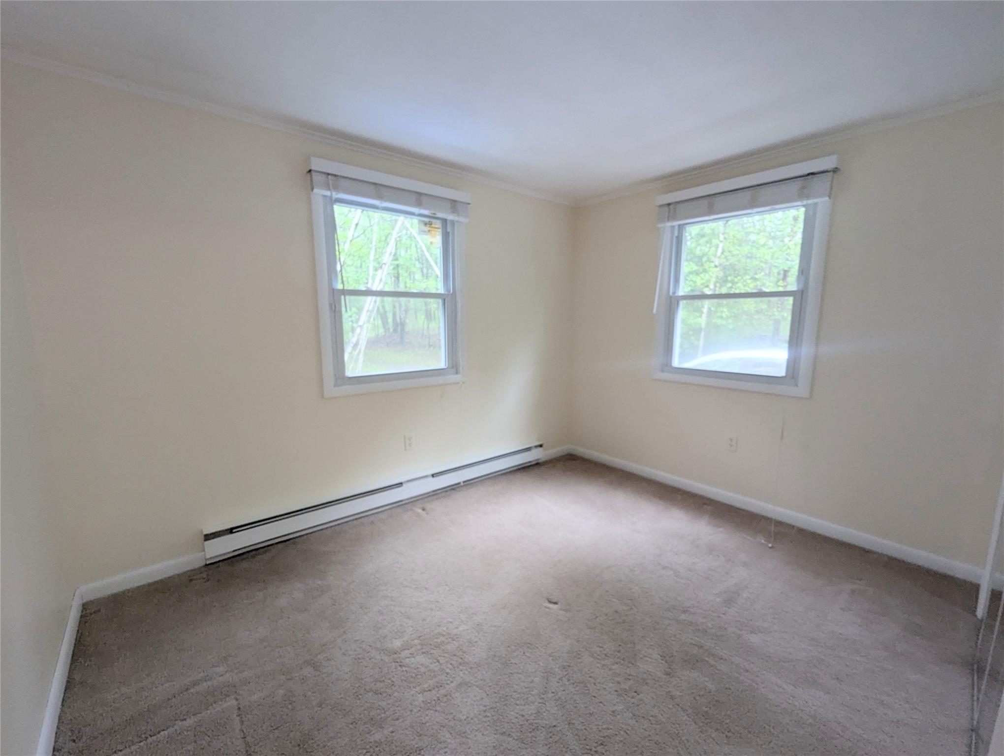 34 Hide Away Lane, Bloomingburg, NY 12721