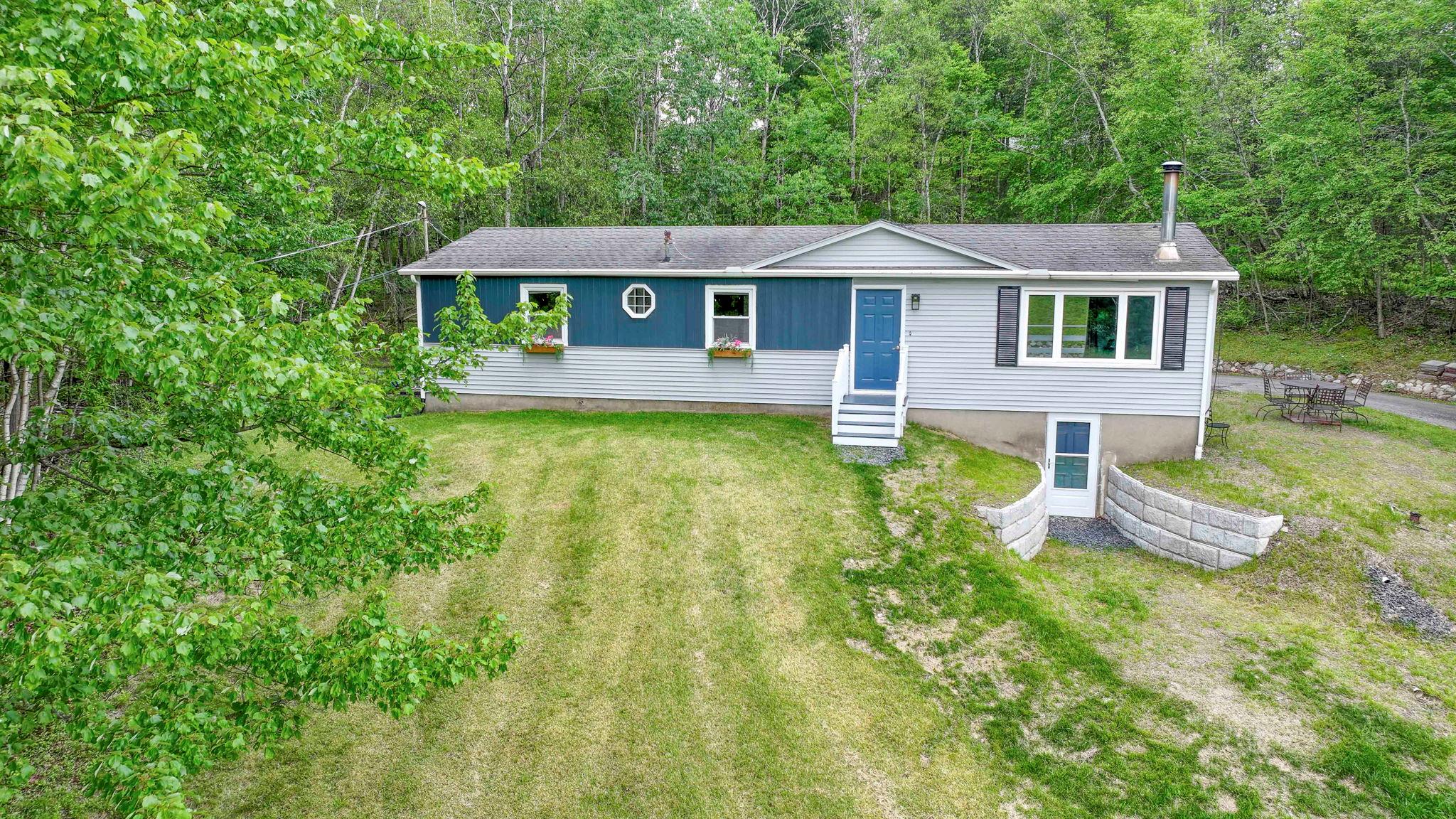 34 Hide Away Lane, Bloomingburg, NY 12721