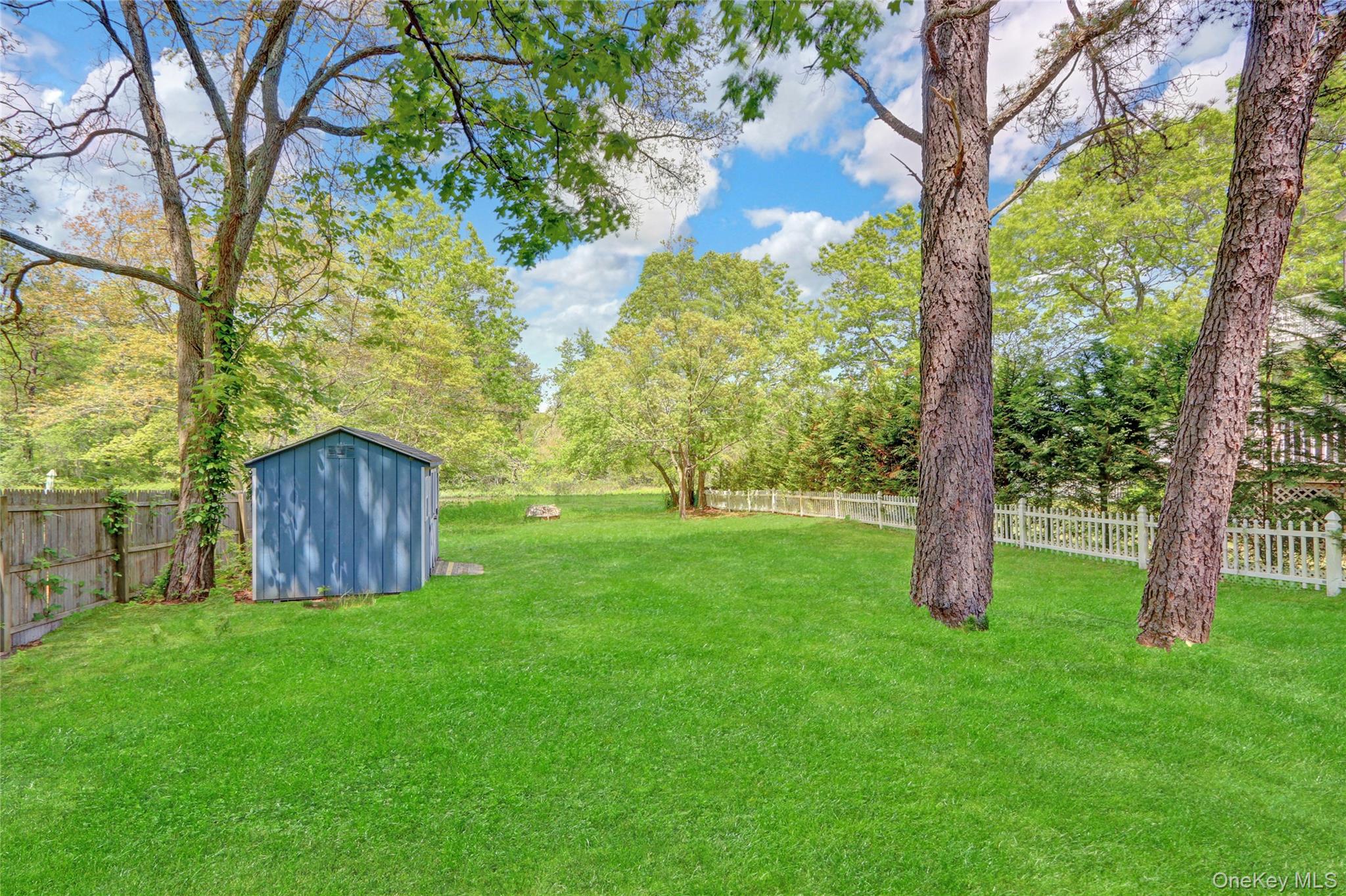 299 S River Road, Calverton, NY 11933