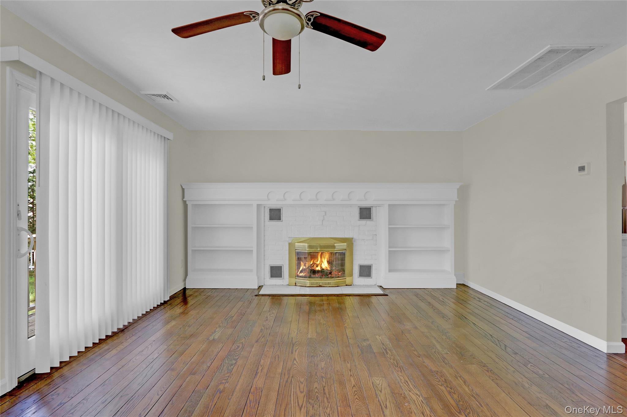 299 S River Road, Calverton, NY 11933