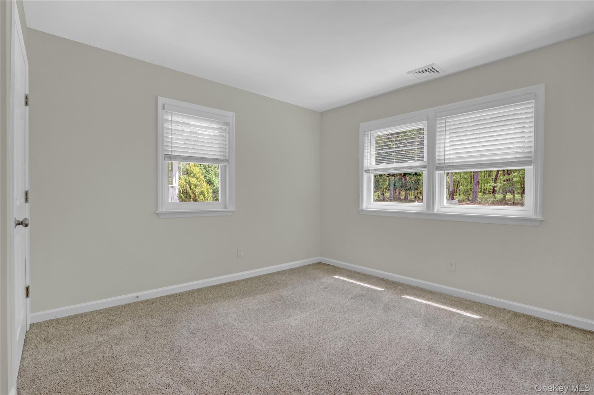 299 S River Road, Calverton, NY 11933