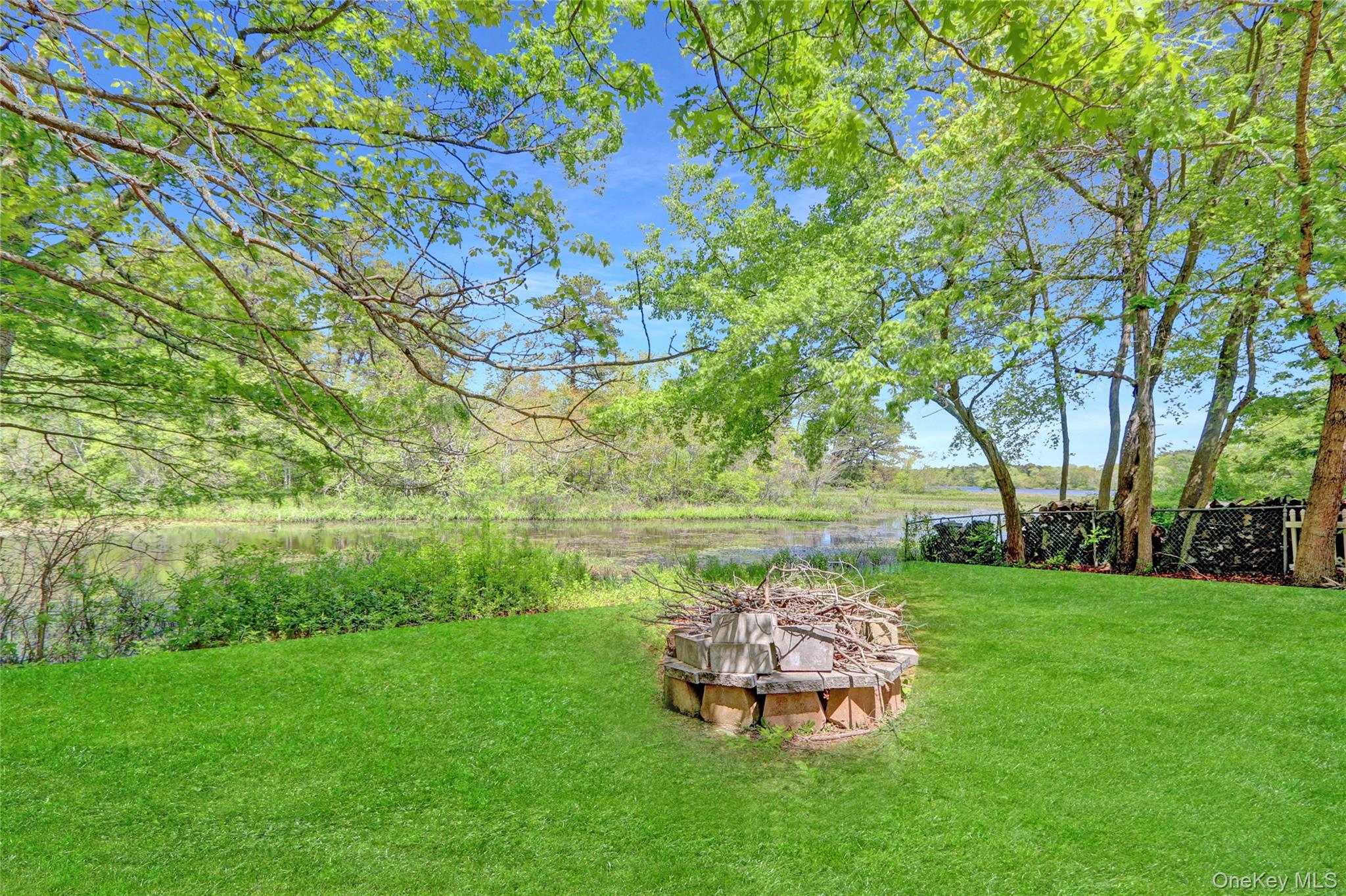 299 S River Road, Calverton, NY 11933