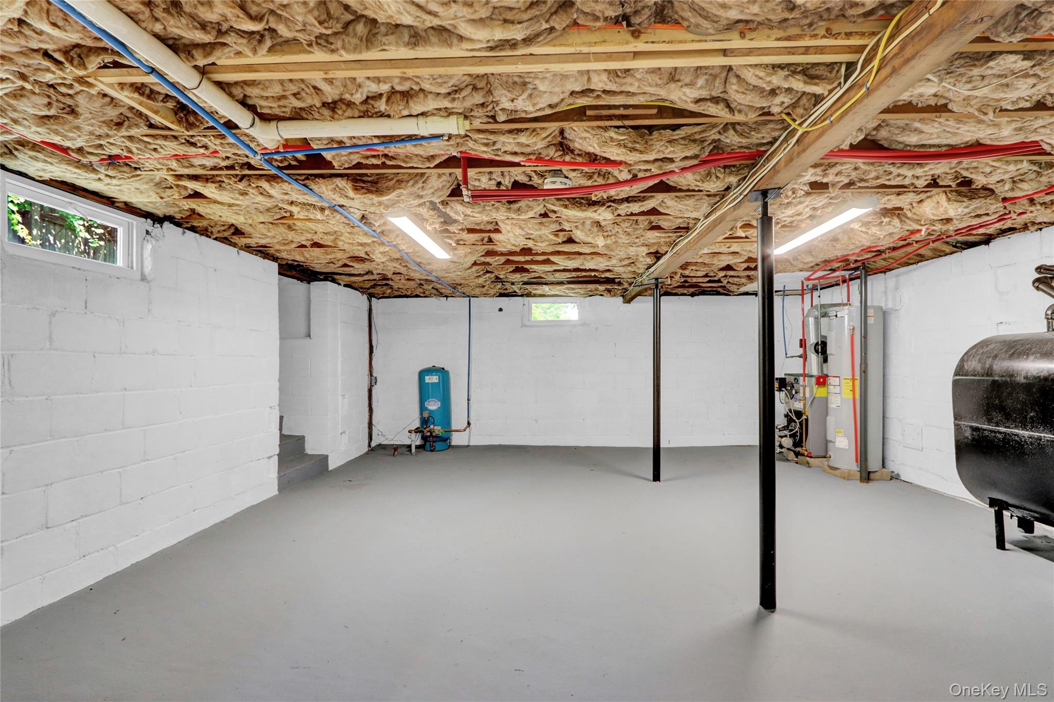 299 S River Road, Calverton, NY 11933