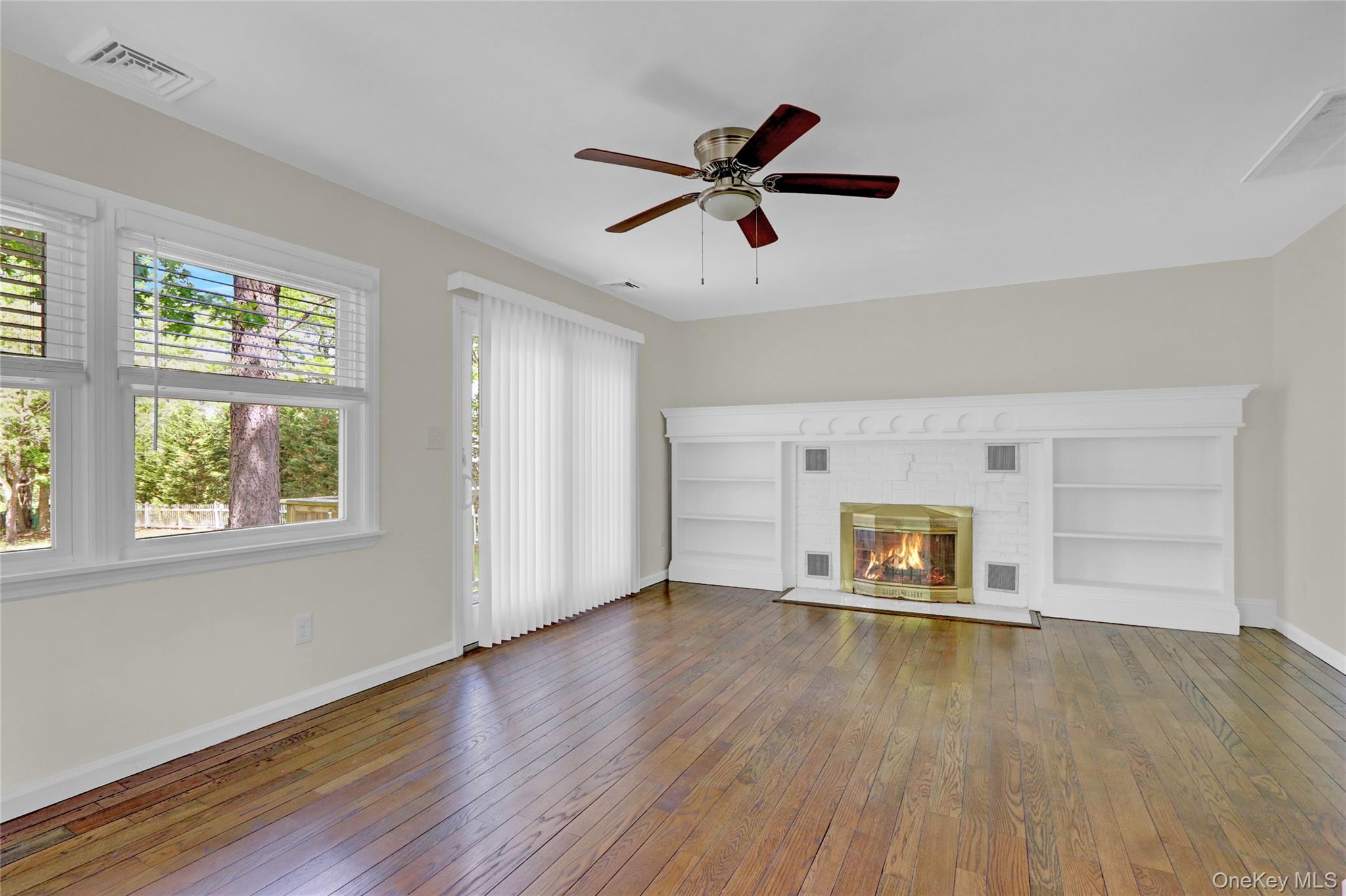 299 S River Road, Calverton, NY 11933