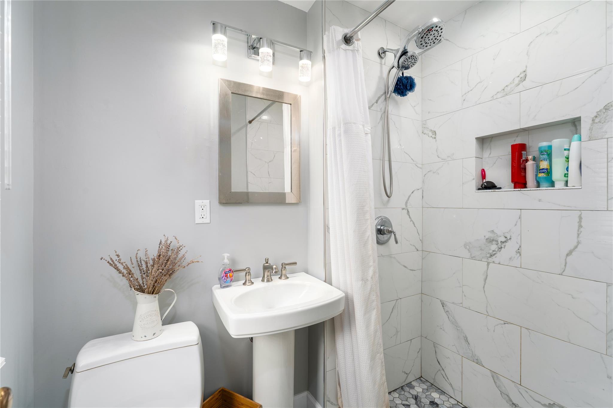 52 Laurel Court, Wading River, NY 11792