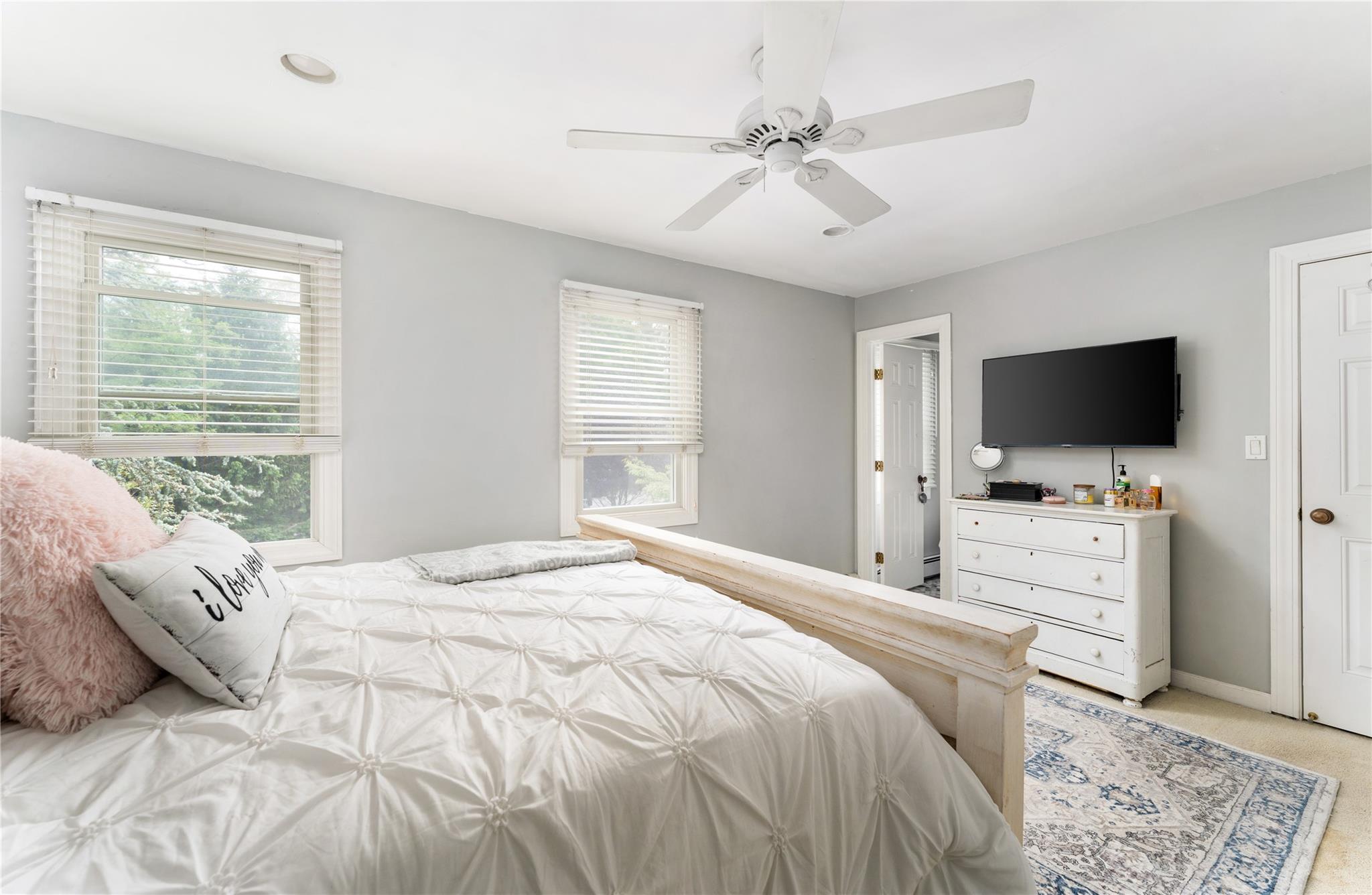 52 Laurel Court, Wading River, NY 11792