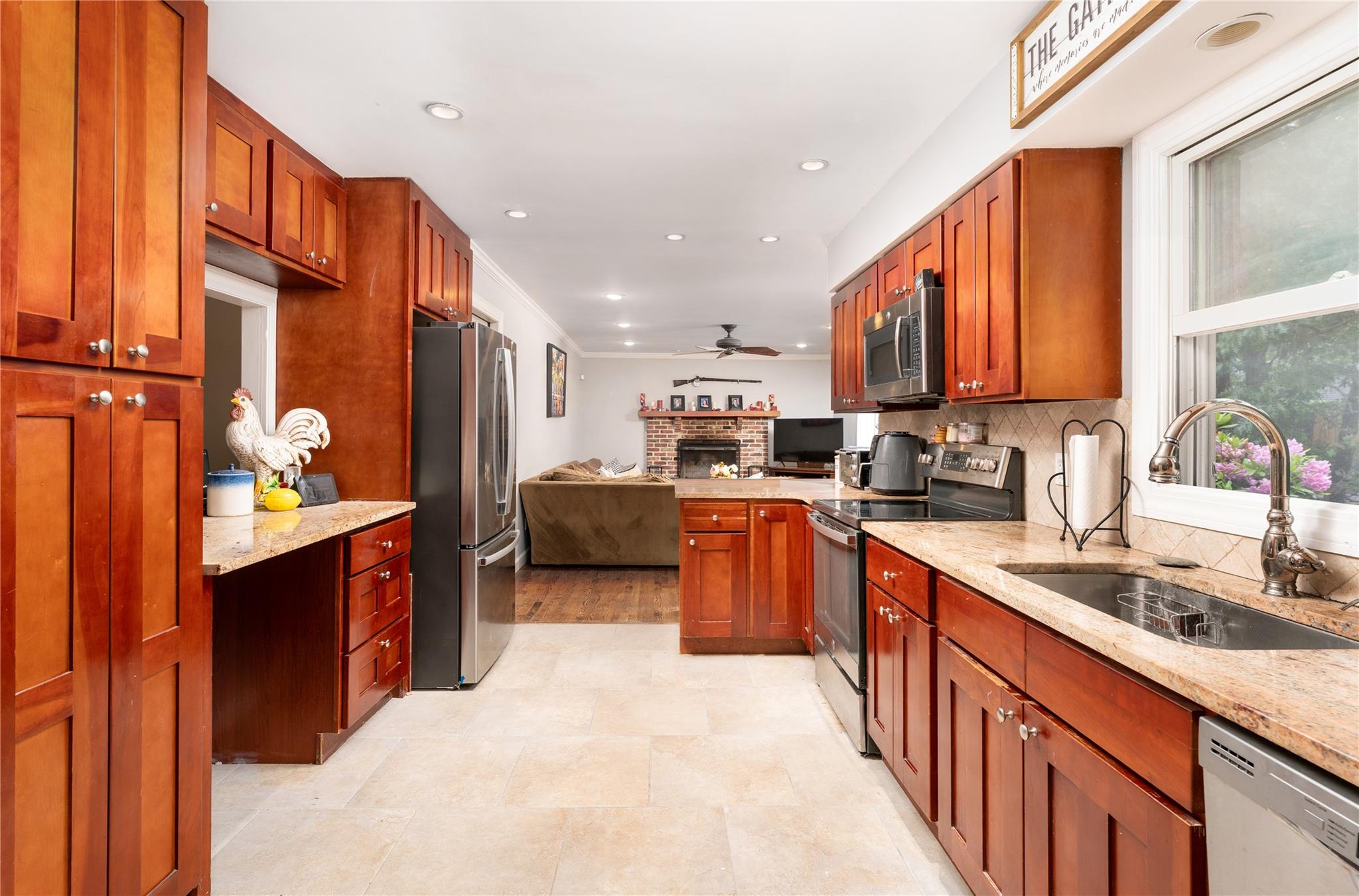 52 Laurel Court, Wading River, NY 11792