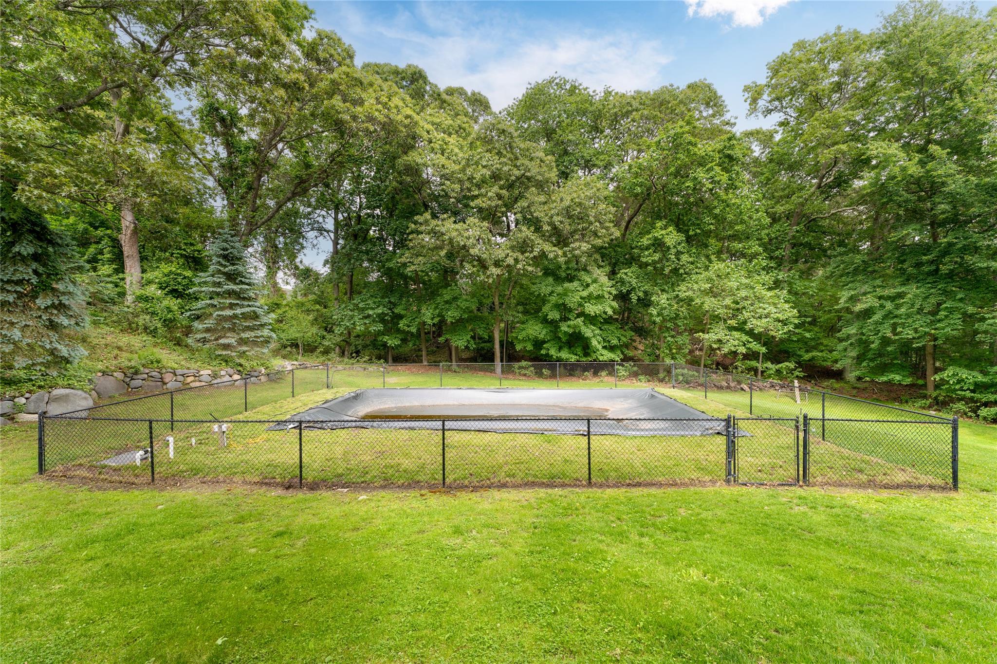 52 Laurel Court, Wading River, NY 11792