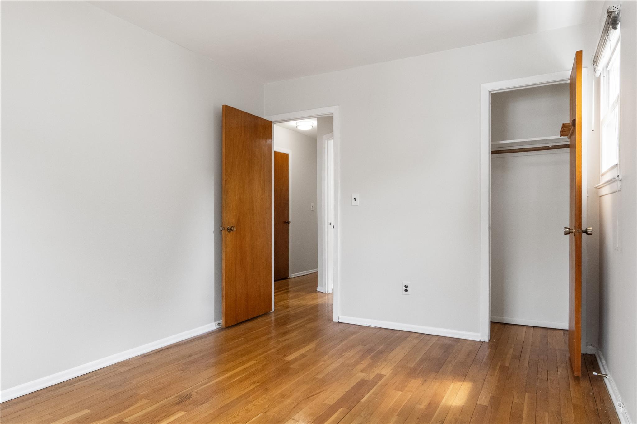 1925 Bogart Avenue, Bronx, NY 10461