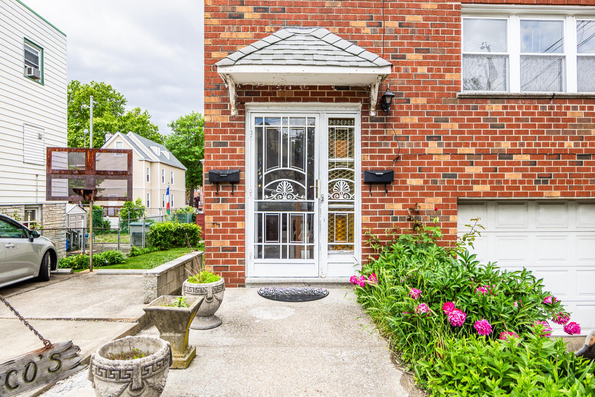 1925 Bogart Avenue, Bronx, NY 10461