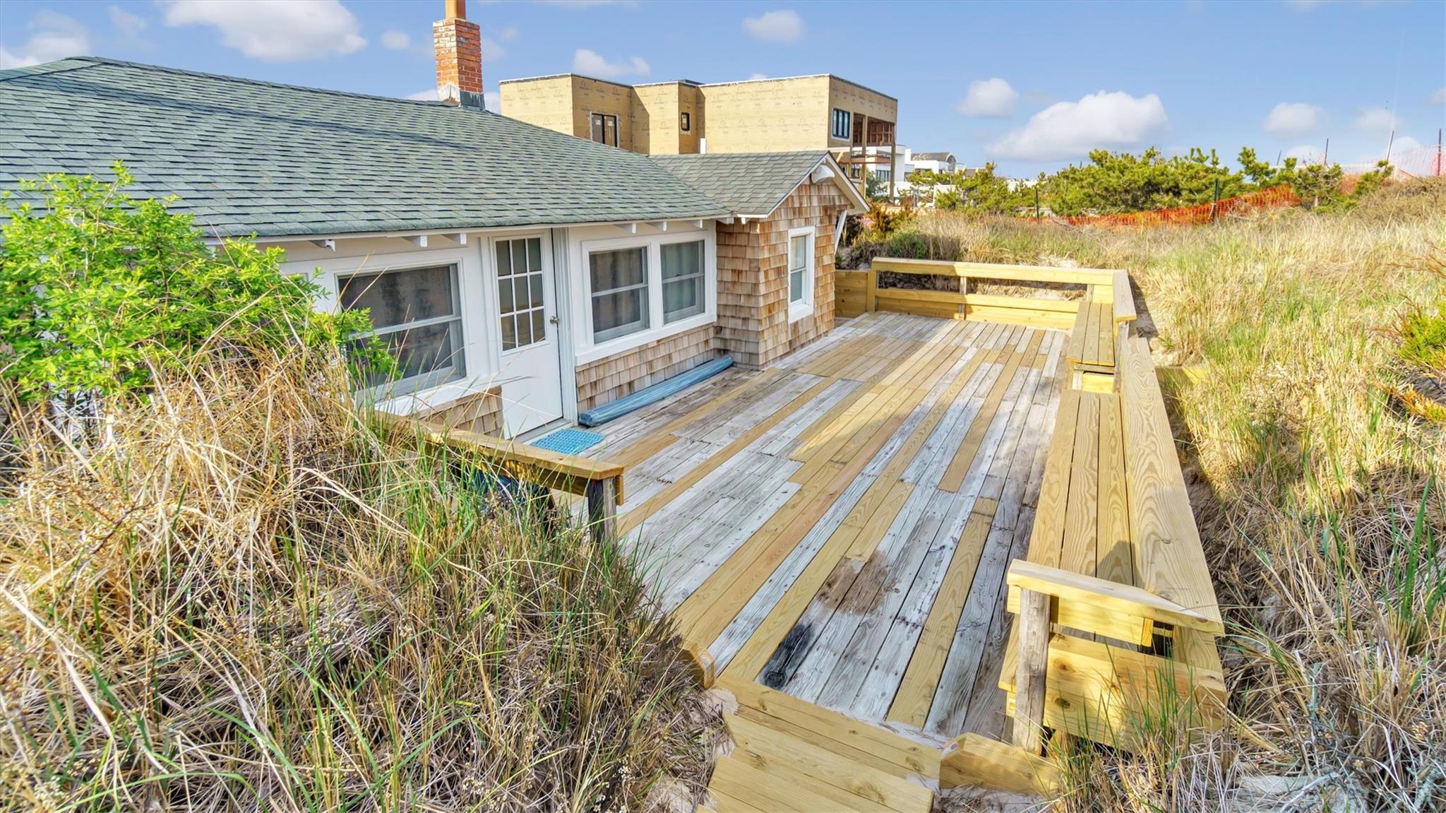 234 Dune Road, Quogue, NY 11959