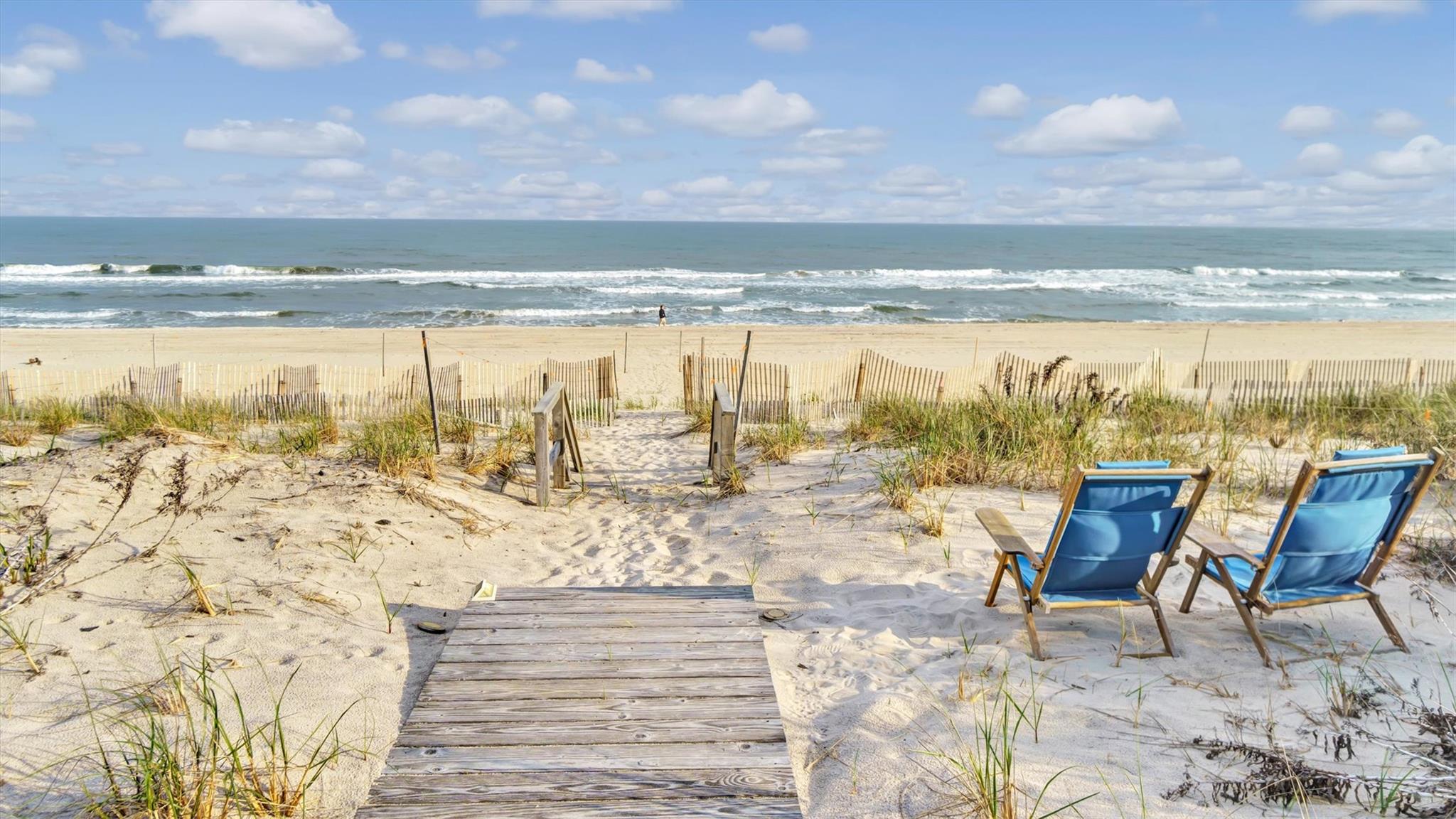 234 Dune Road, Quogue, NY 11959