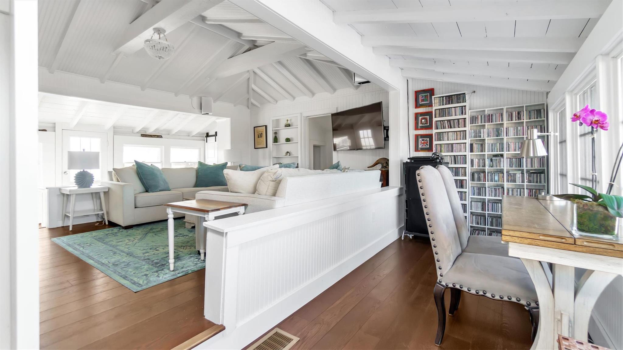 234 Dune Road, Quogue, NY 11959