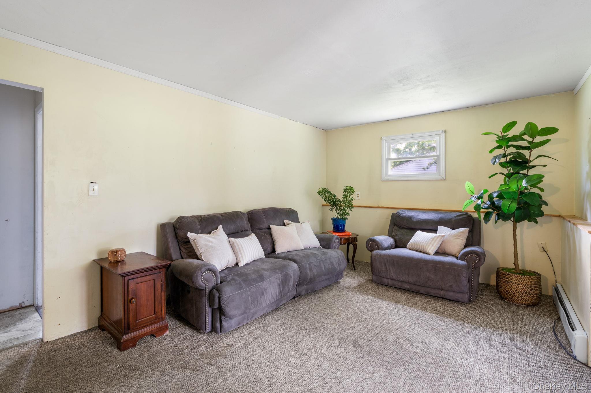 67 Keats Drive, New Windsor, NY 12553