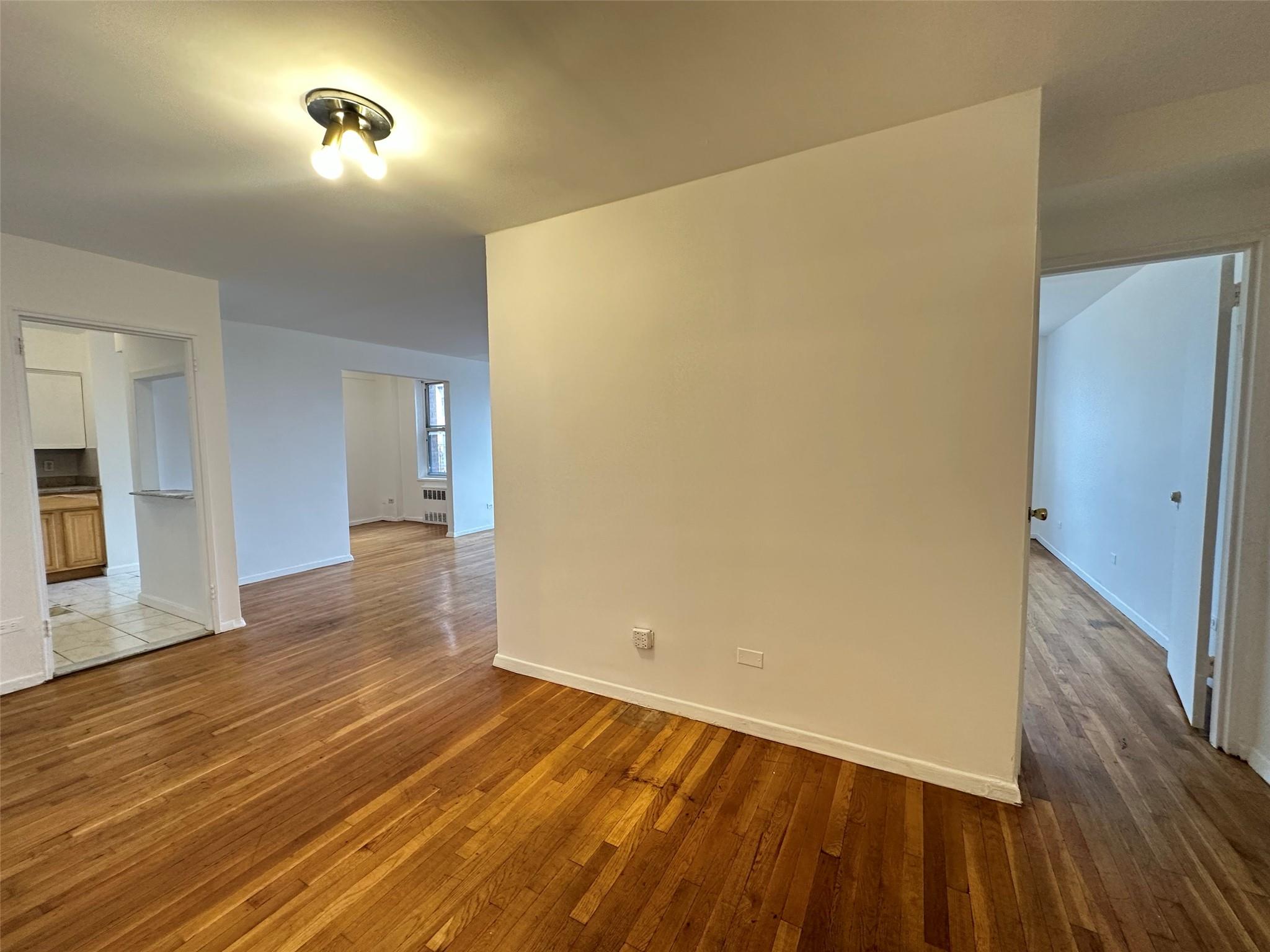 152-72 Melbourne Avenue # 2P, Flushing, NY 11367